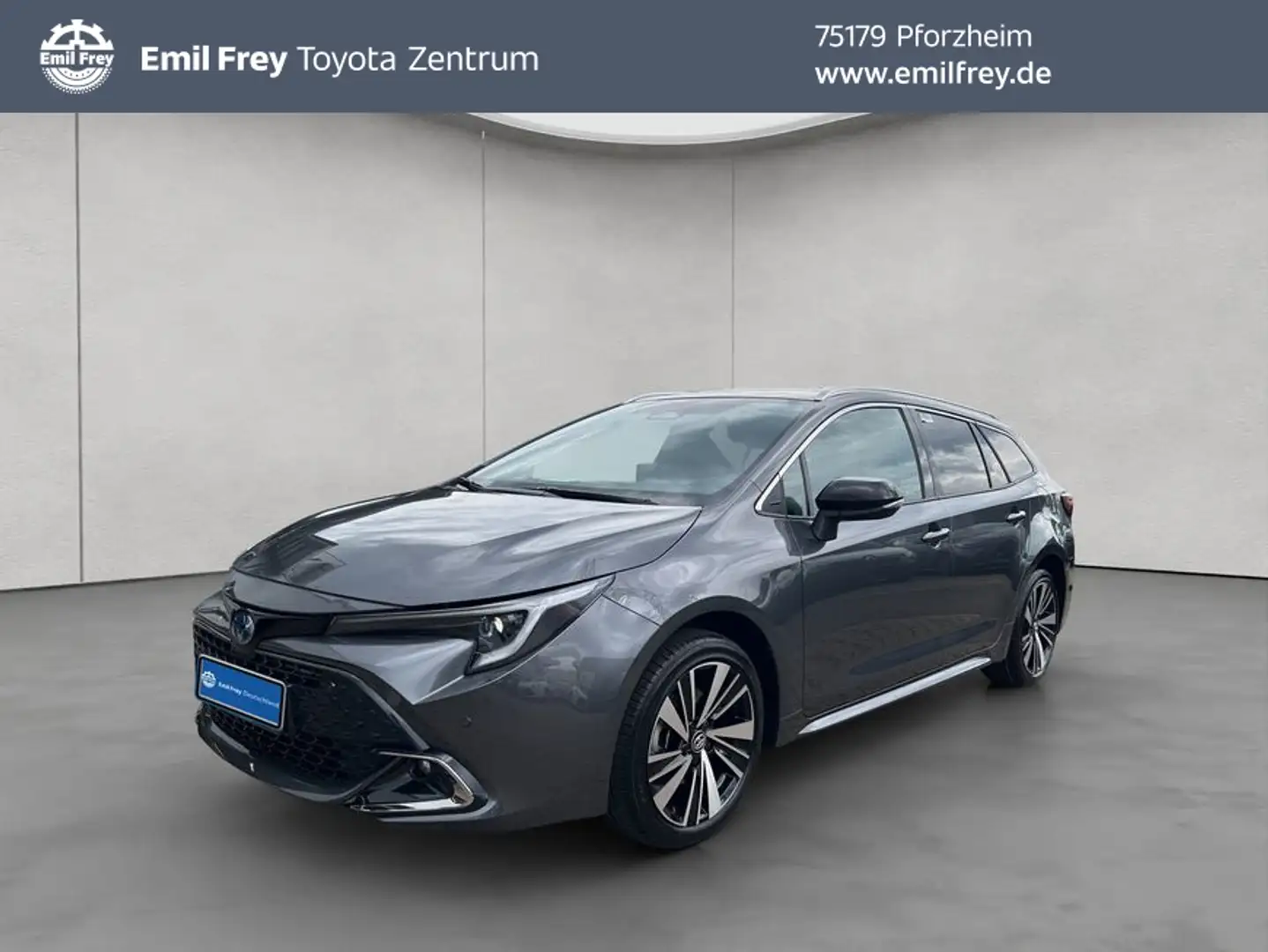 Toyota Corolla 2.0 Hybrid Touring Sports Teamplayer Techn Grijs - 1
