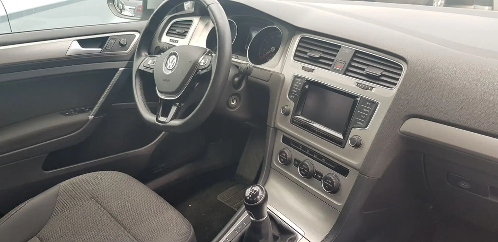 Volkswagen Golf 1.6 tdi 90 bluemotion technology fap confortline - 2