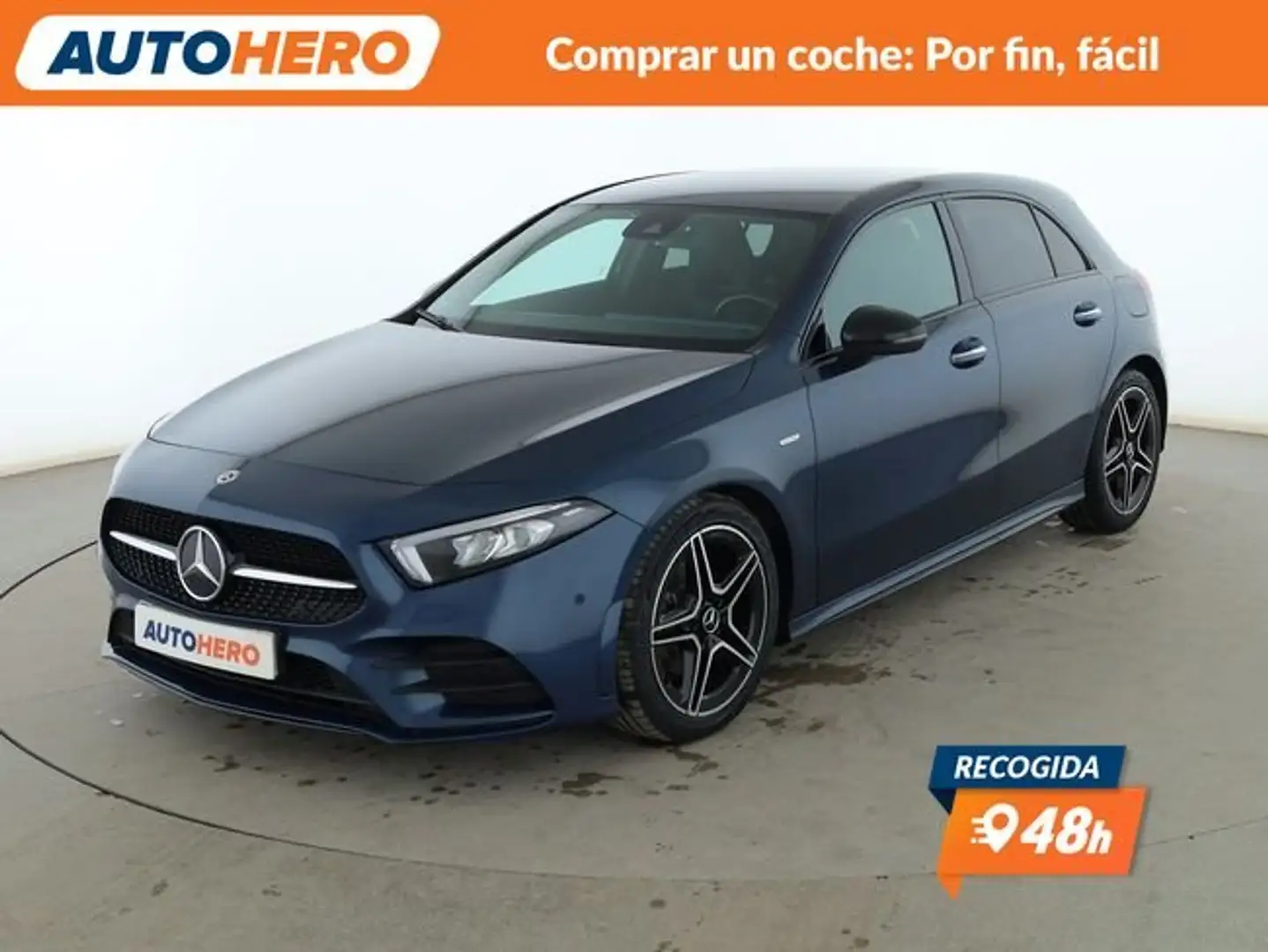 Mercedes-Benz A 180 d AMG Line Azul - 1