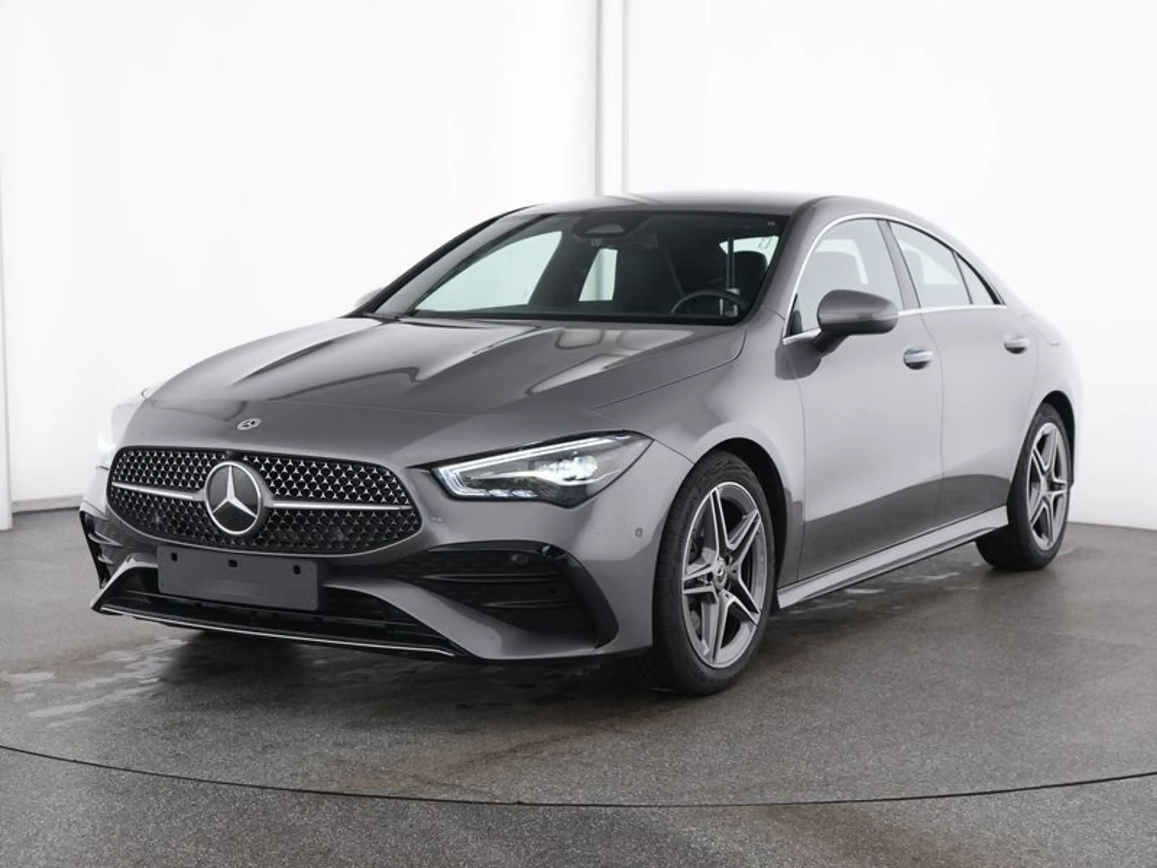 Mercedes-Benz CLA 200 d AMG Kamera Ambiente Spurhalte 8G LED