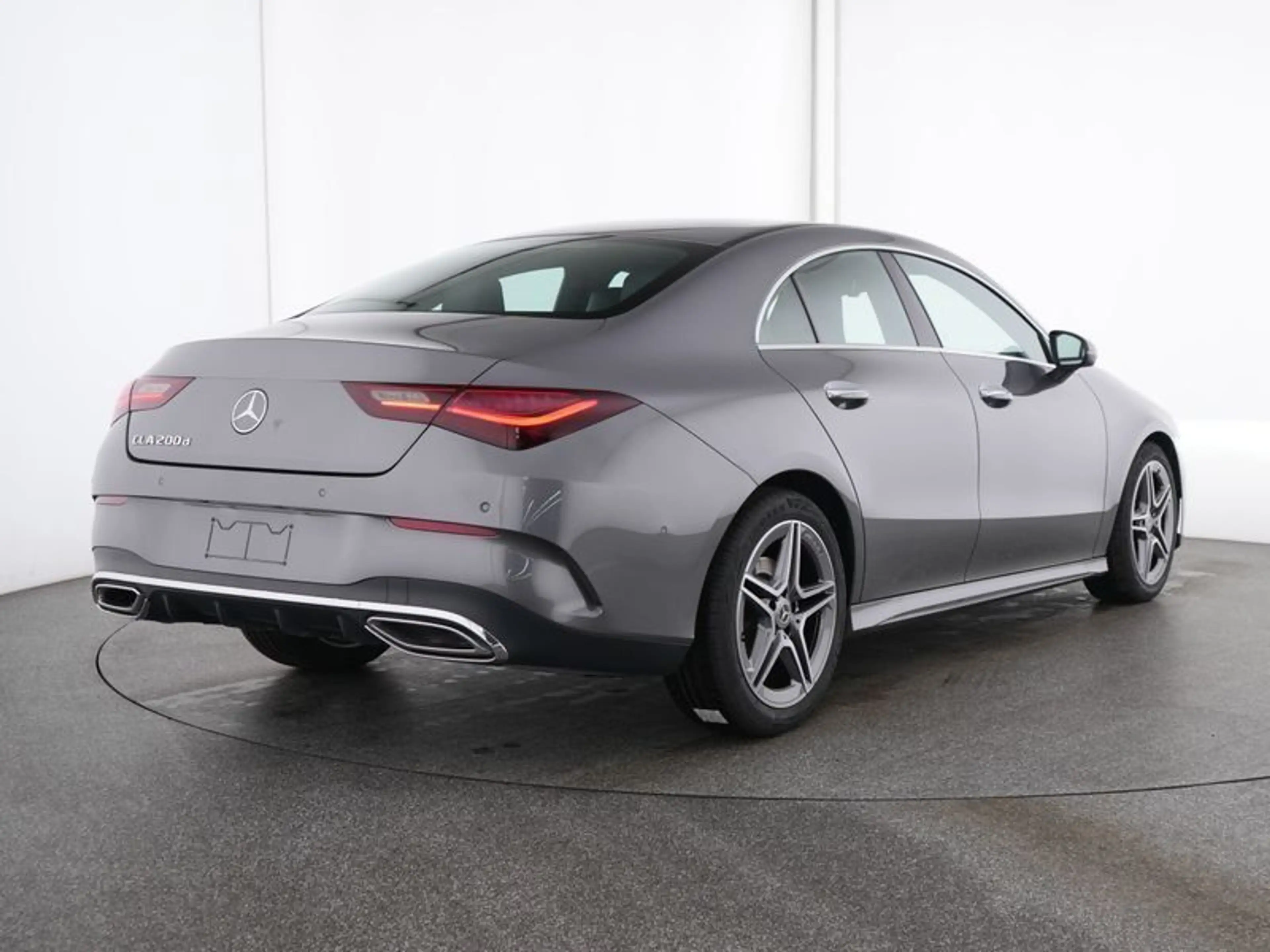 Mercedes-Benz CLA 200 d AMG Kamera Ambiente Spurhalte 8G LED — photo 2