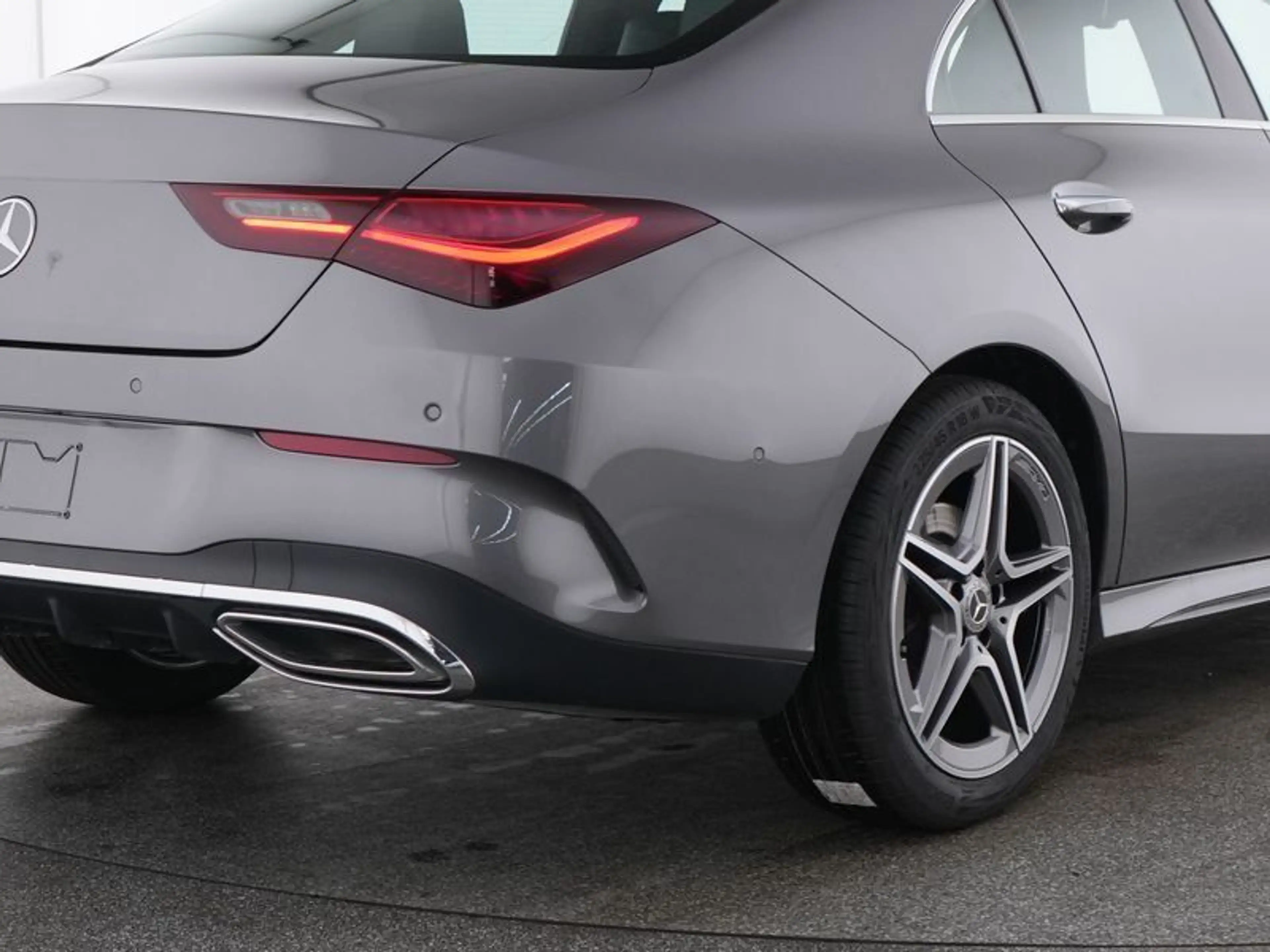 Mercedes-Benz CLA 200 d AMG Kamera Ambiente Spurhalte 8G LED — photo 4