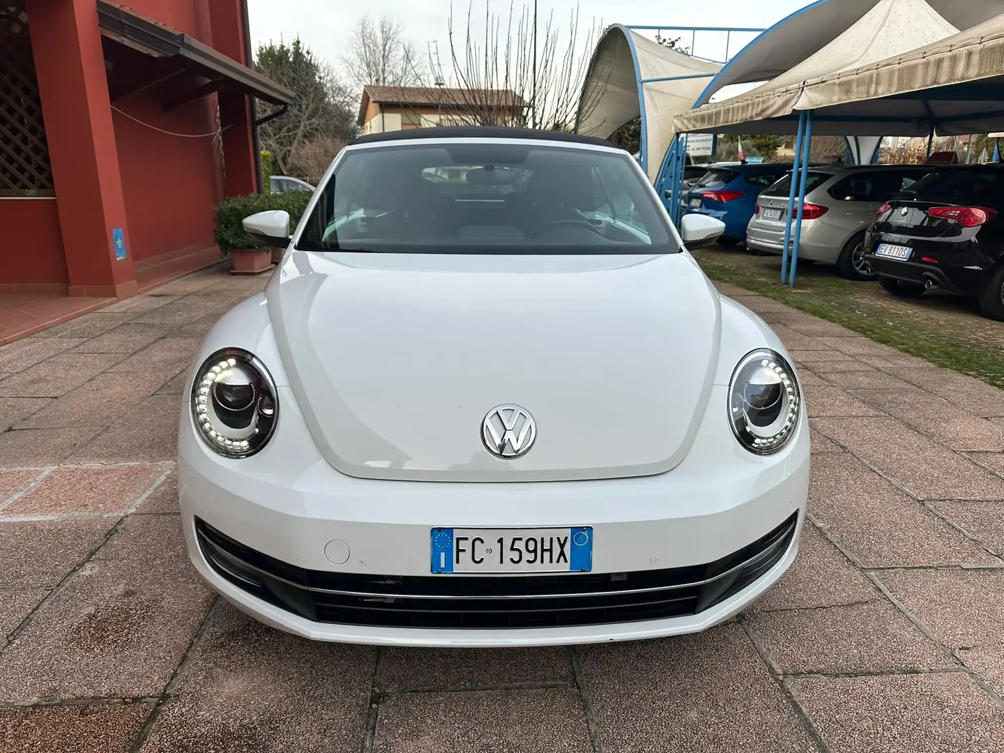 Volkswagen Beetle Maggiolino Cabrio 2.0 tdi bm Design 110cv Bianco - 1