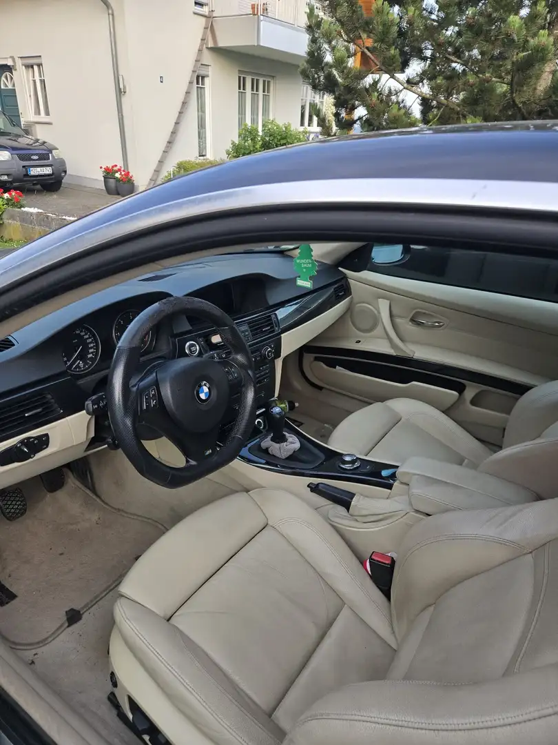 BMW 330 330d Coupe - 2
