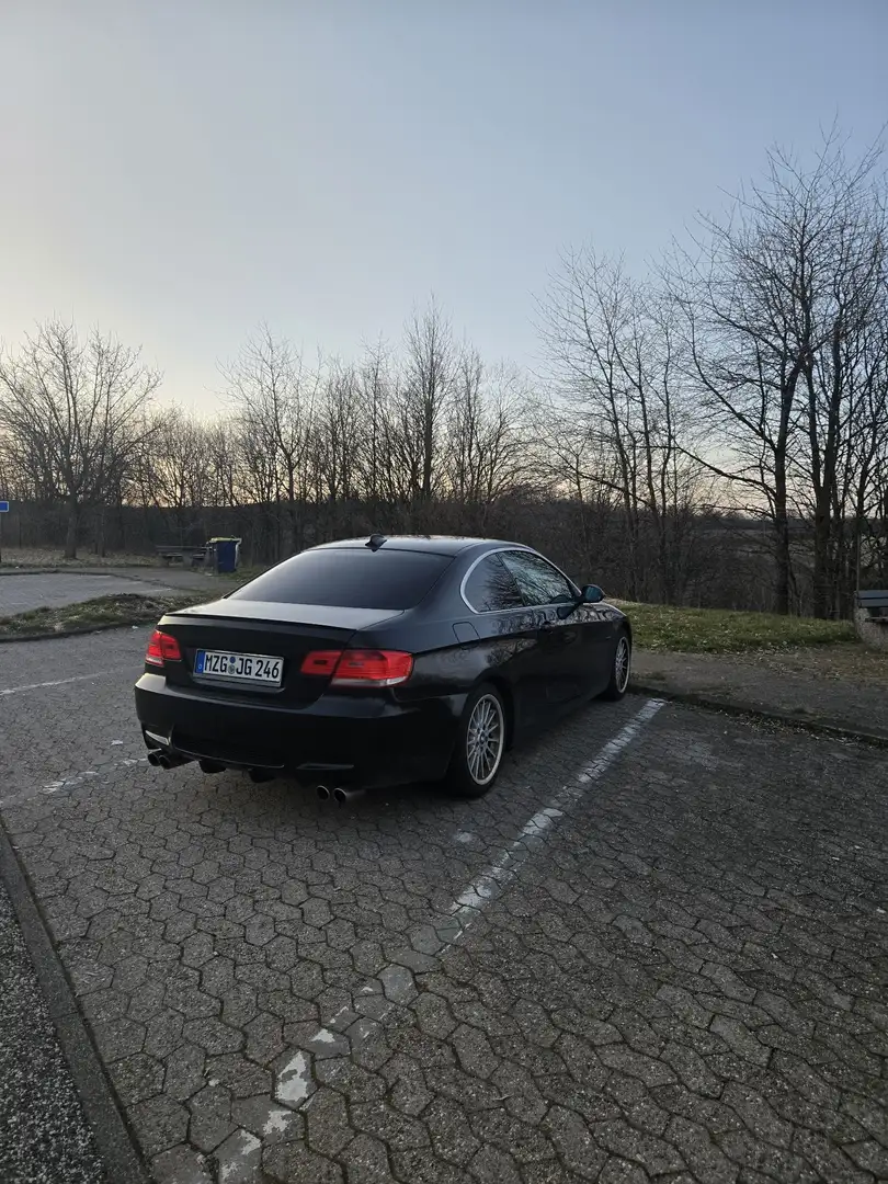 BMW 330 330d Coupe - 1