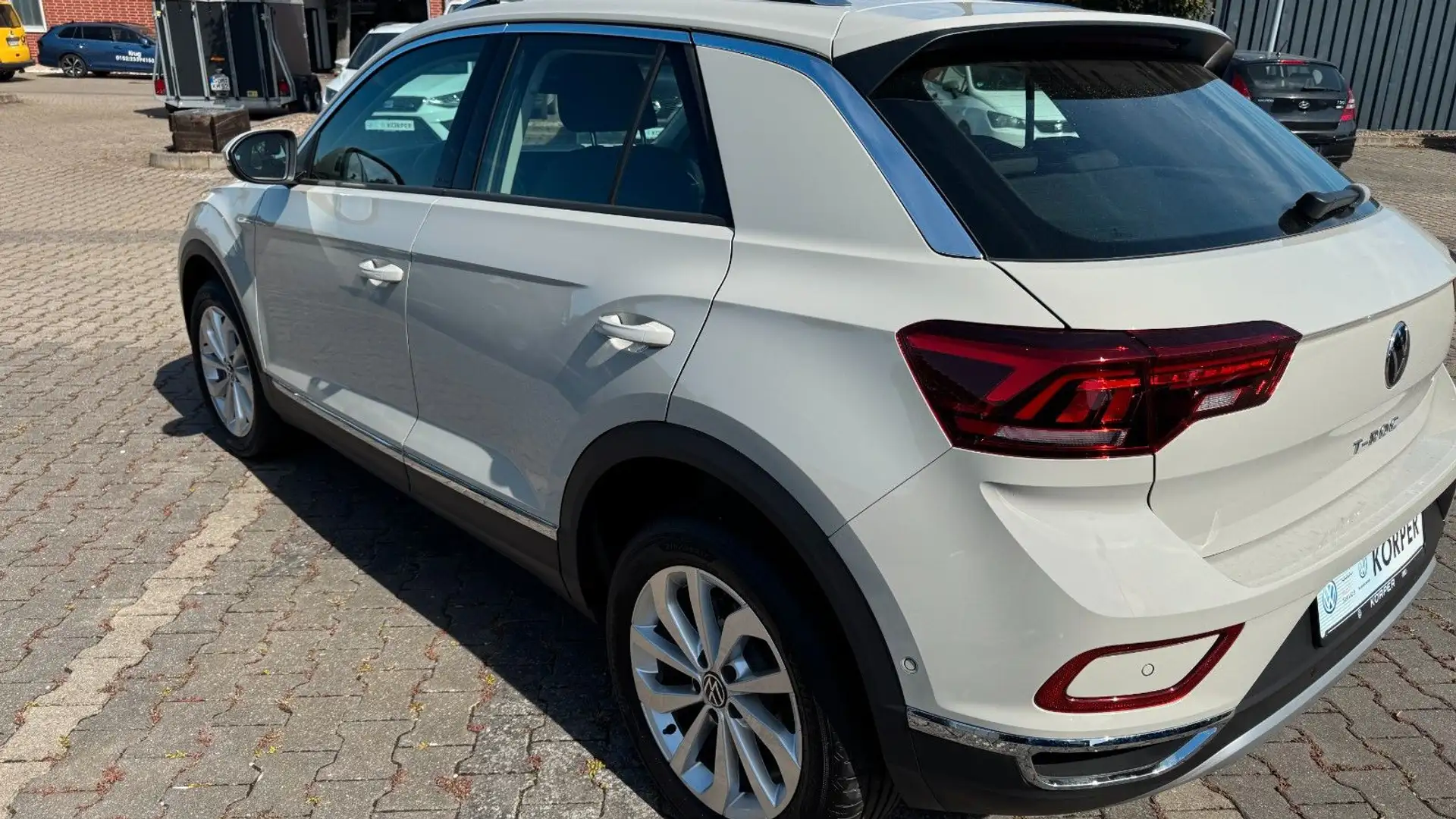 Volkswagen T-Roc Style 1.5 TSI Grau - 1