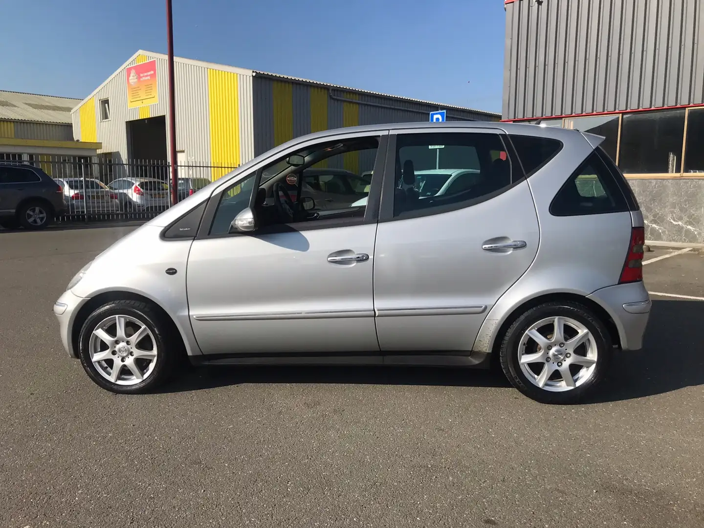 Mercedes-Benz A 160 Avantgarde /NAP/AIRCO/CRUISE/PDC/NWE APK / Grijs - 2