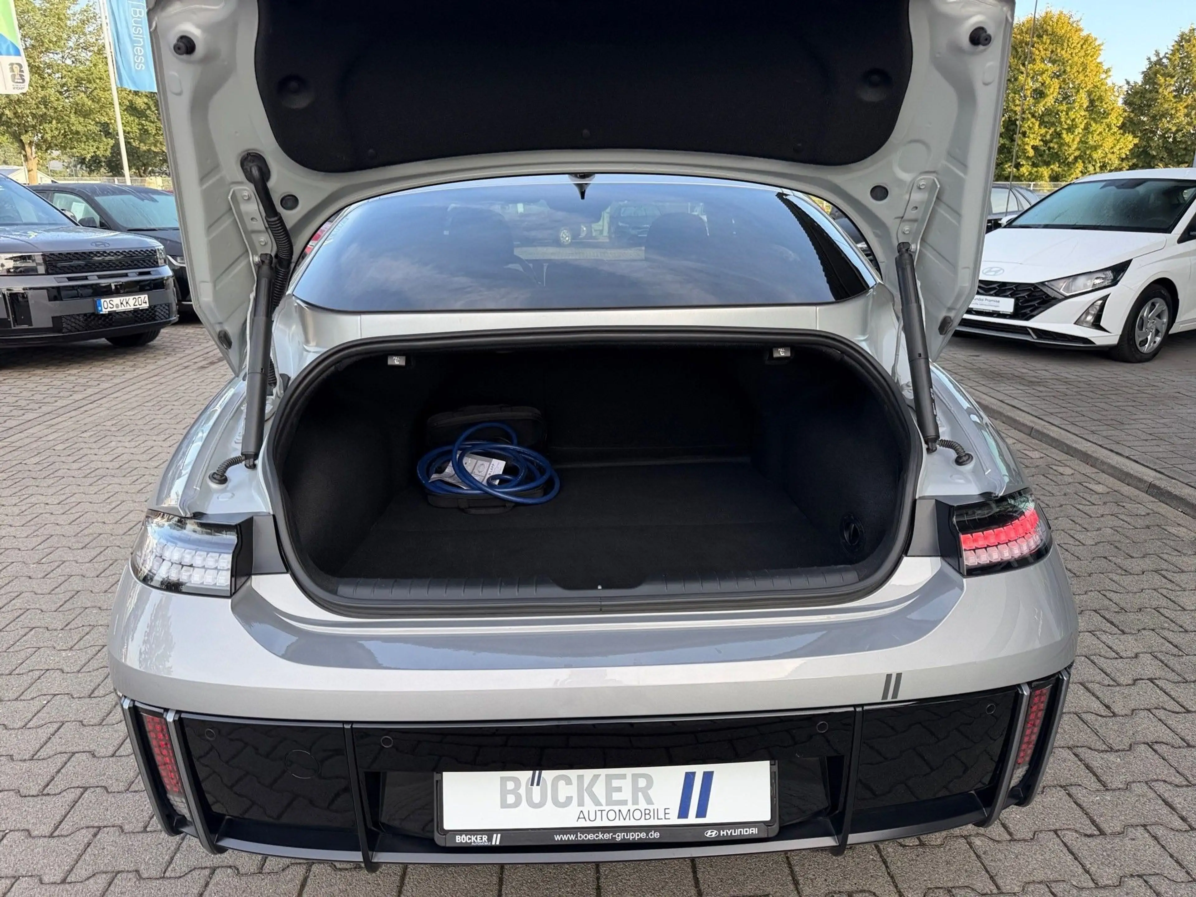 Hyundai IONIQ 6 77,4 kWh 2WD UNIQ DIG SPIEGEL 20 Bluetooth — photo 14