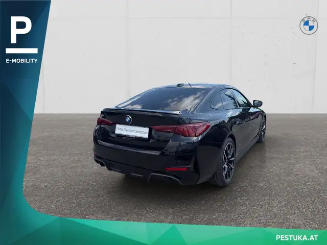 BMW I4 view 4