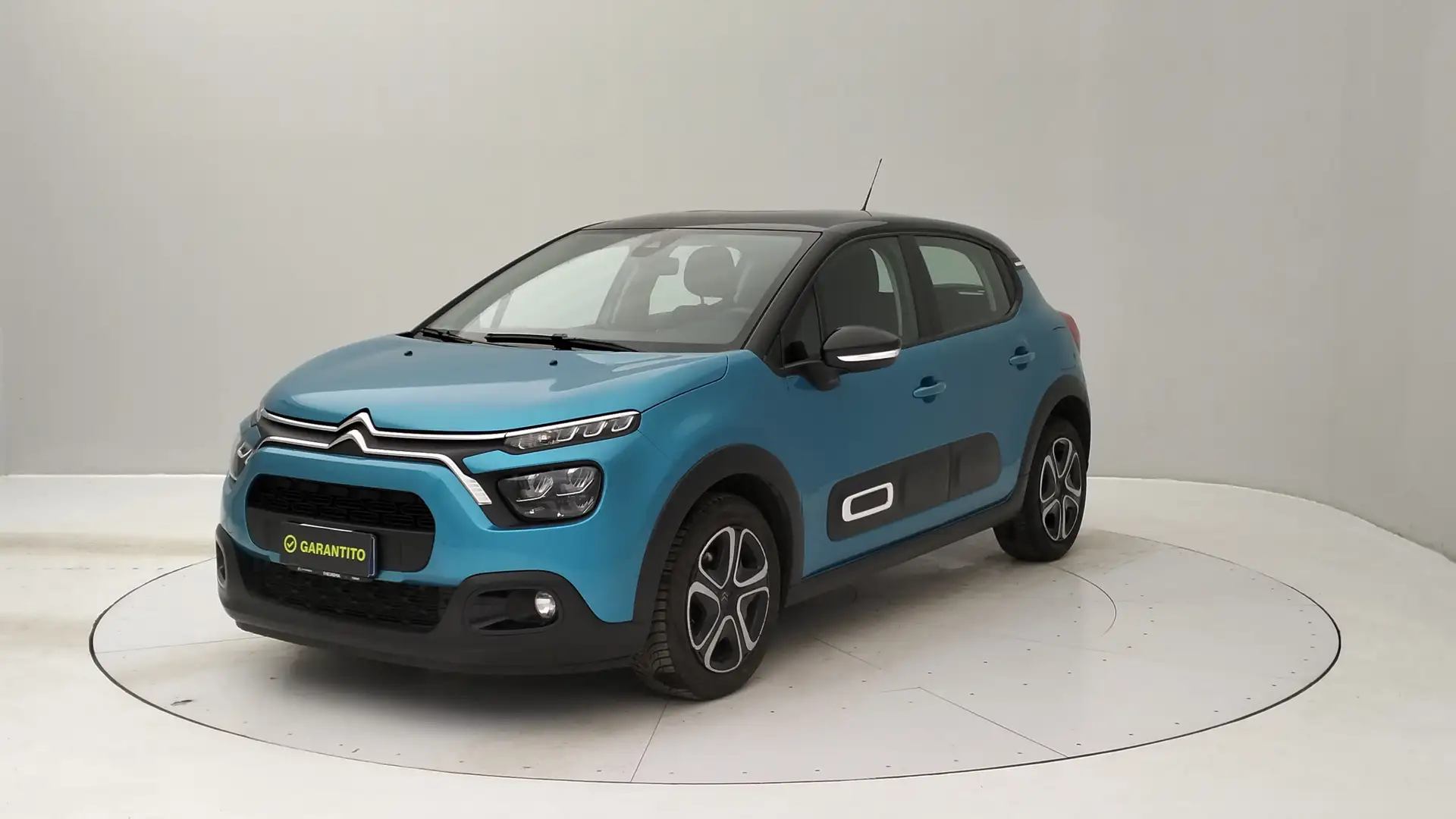 Citroen C3 1.2 PureTech Shine Blau - 1