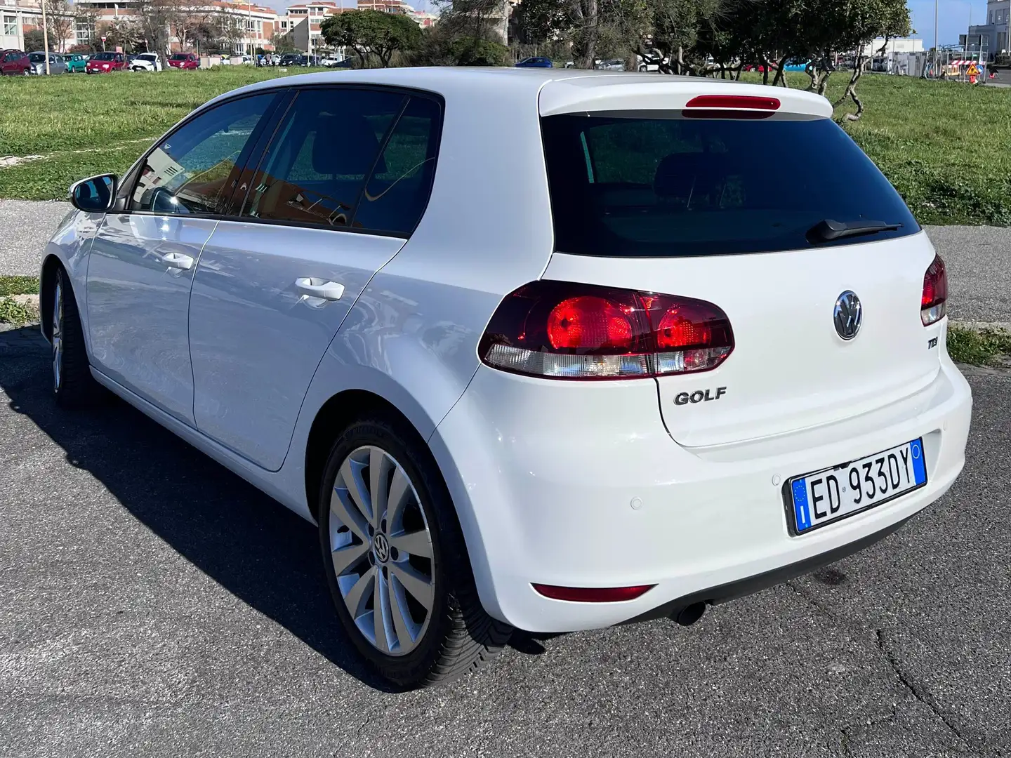 Volkswagen Golf Golf VI 2008 5p 1.6 tdi Comfortline Bianco - 2