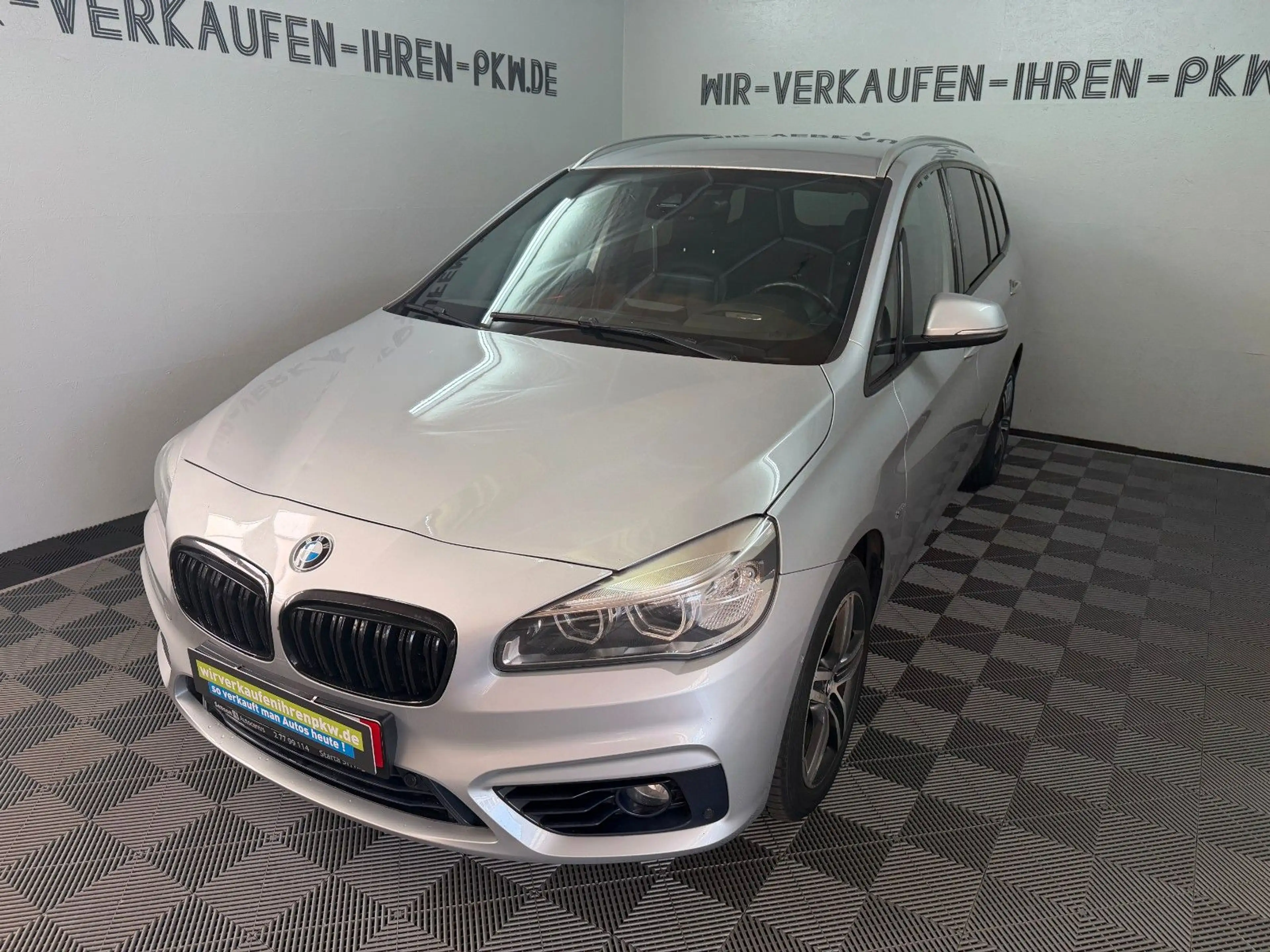 BMW 220 xDrive Sport Line LED°ACC°AHK° — photo 6