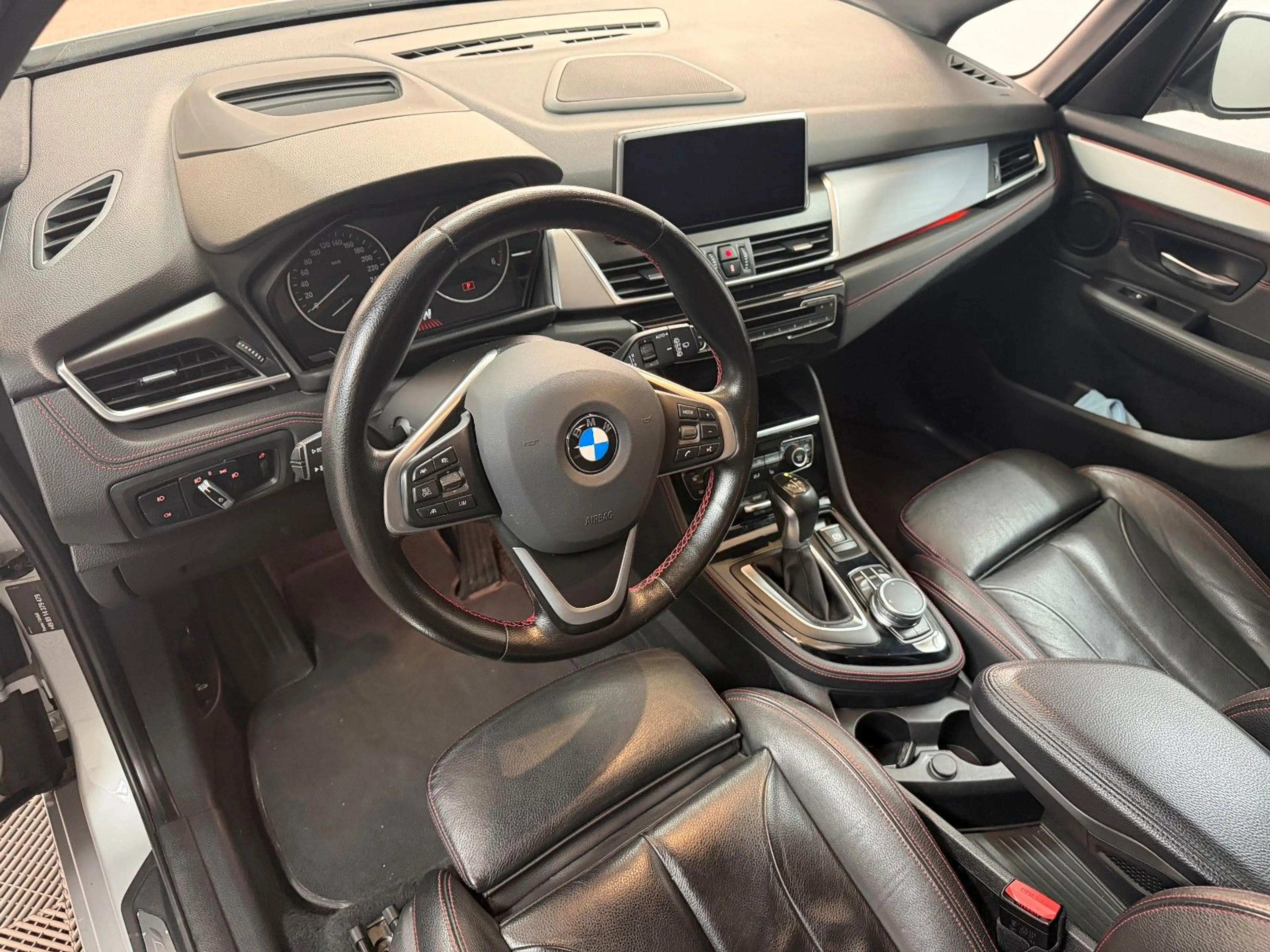 BMW 220 xDrive Sport Line LED°ACC°AHK° — photo 14