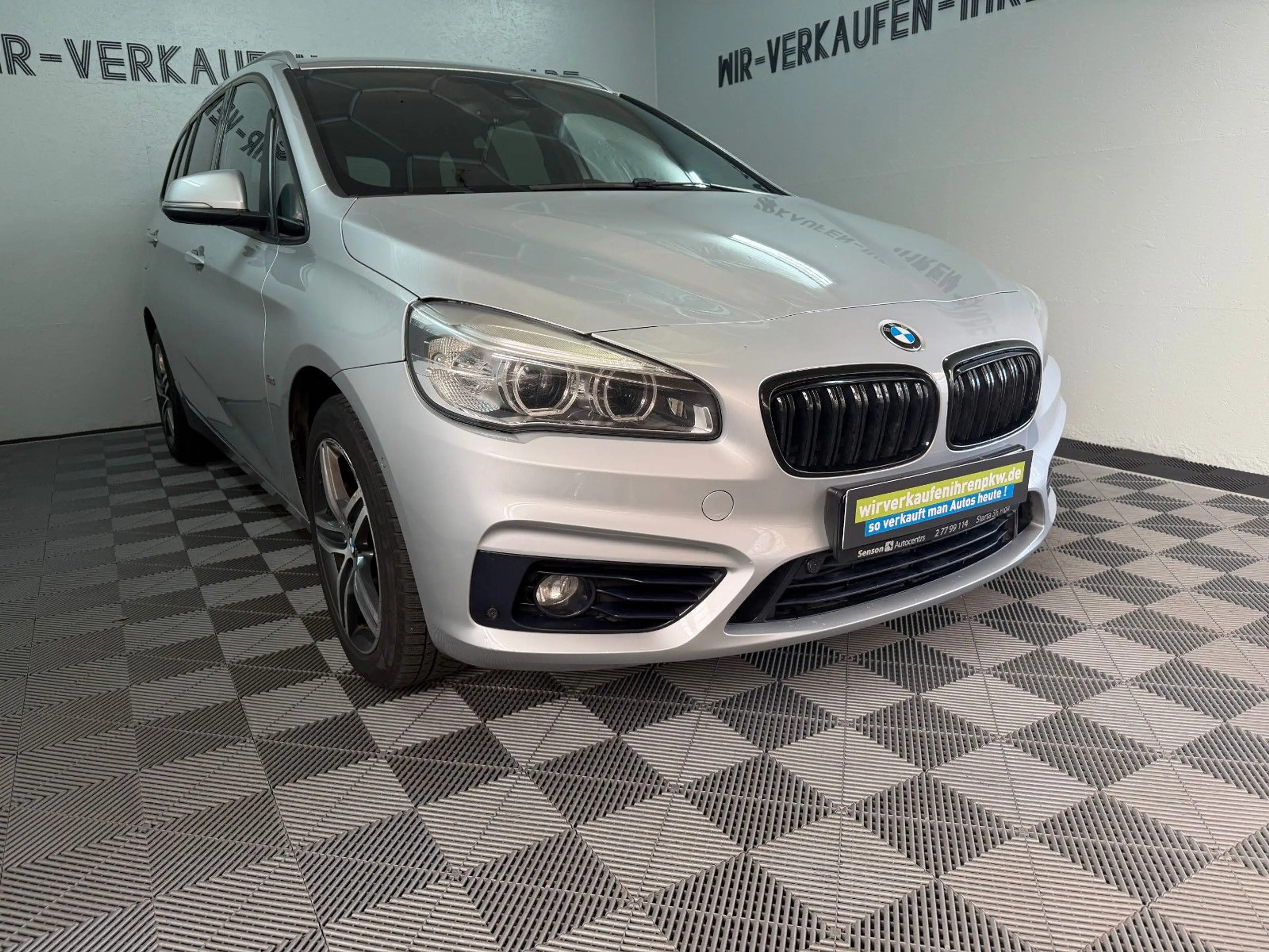 BMW 220 xDrive Sport Line LED°ACC°AHK° — photo 9