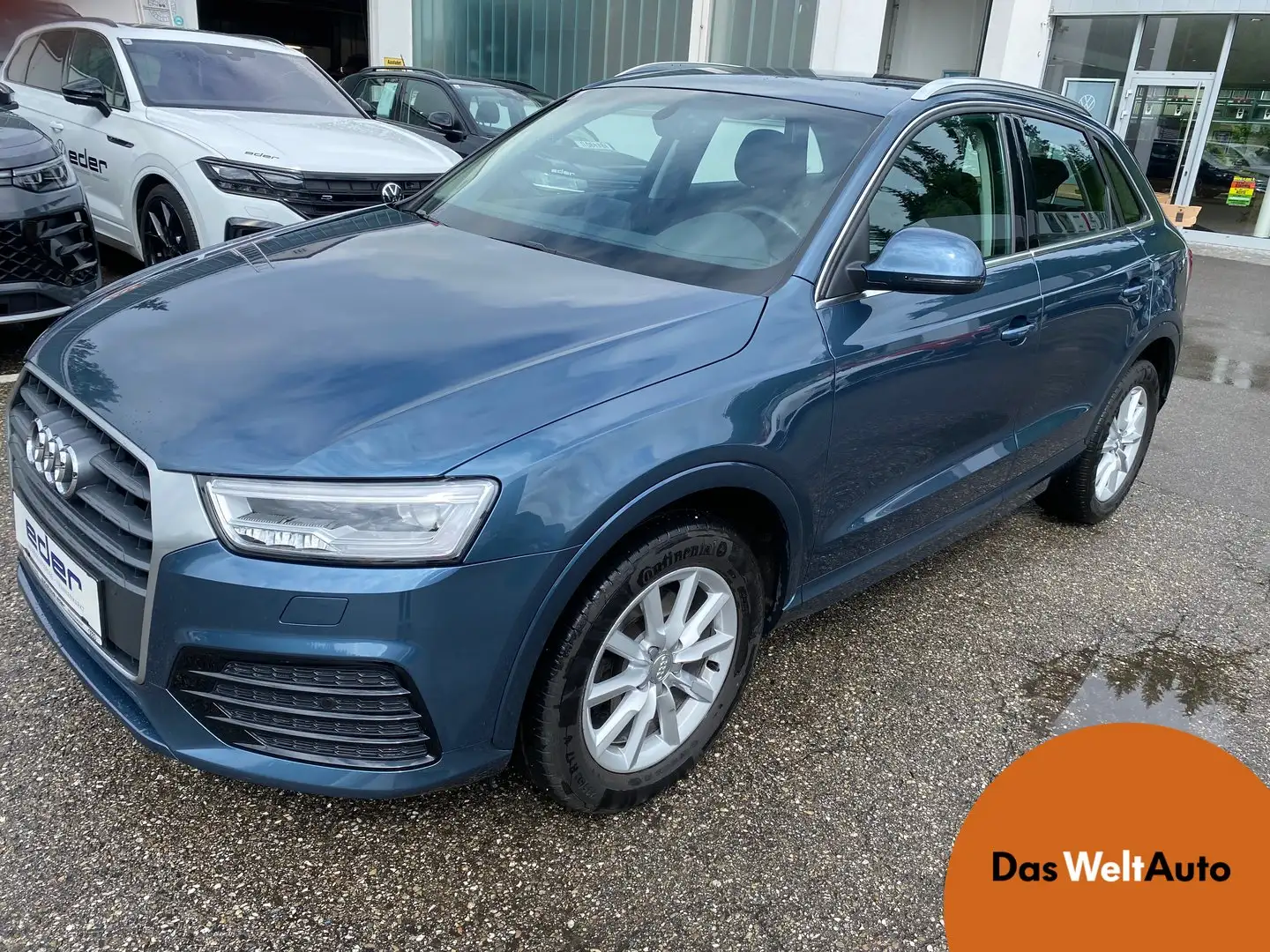 Audi Q3 2.0 TDI quattro intense + Blau - 1