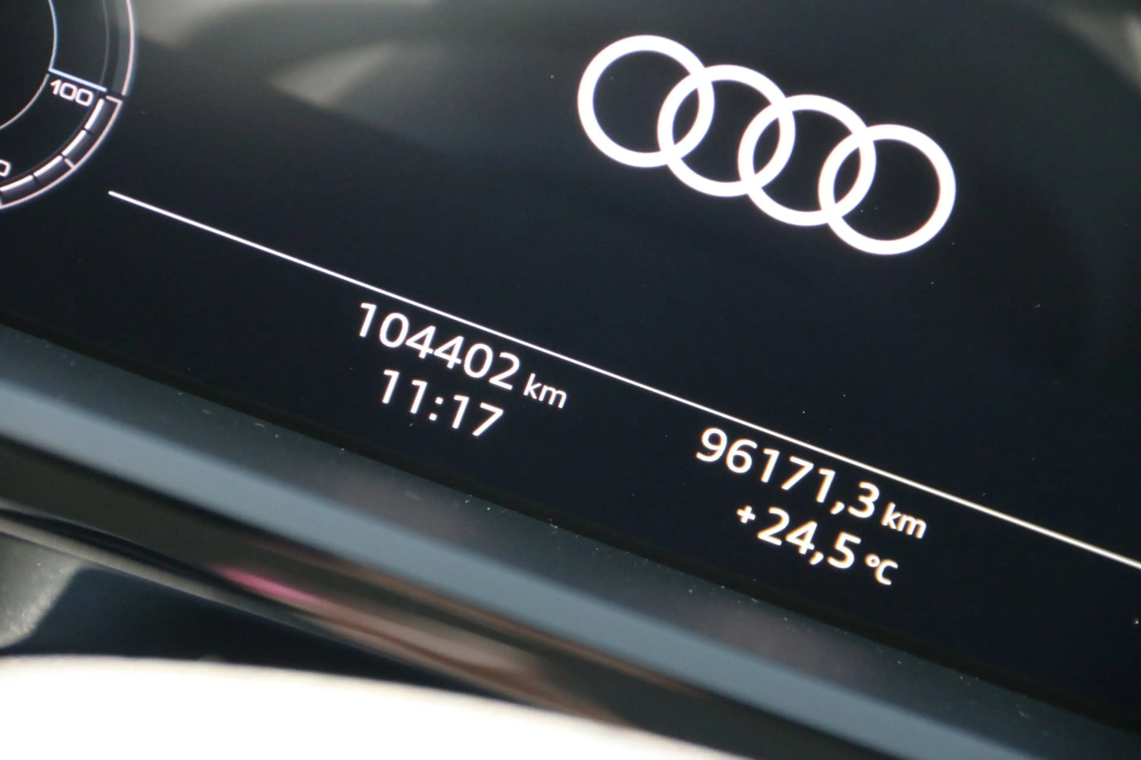Audi e-tron E-tron 50 quattro Launch edition 71 kWh SOH 93,6% — photo 21