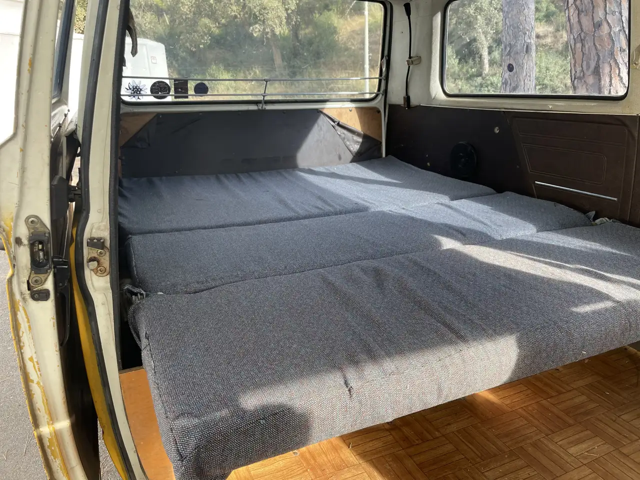 Volkswagen T3 Bus . Techo corredero de chapa original de fábr, foto 12