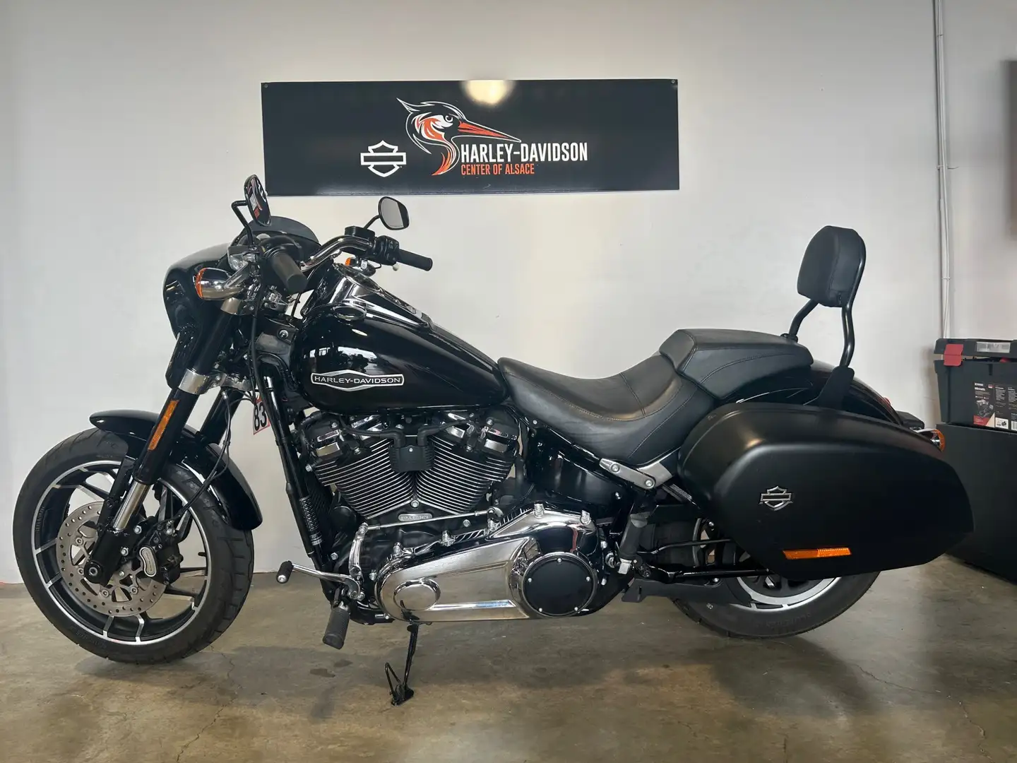 Harley-Davidson Sport Glide - 2
