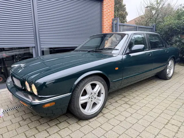 Jaguar XJR 4.0i V8 32v S/C