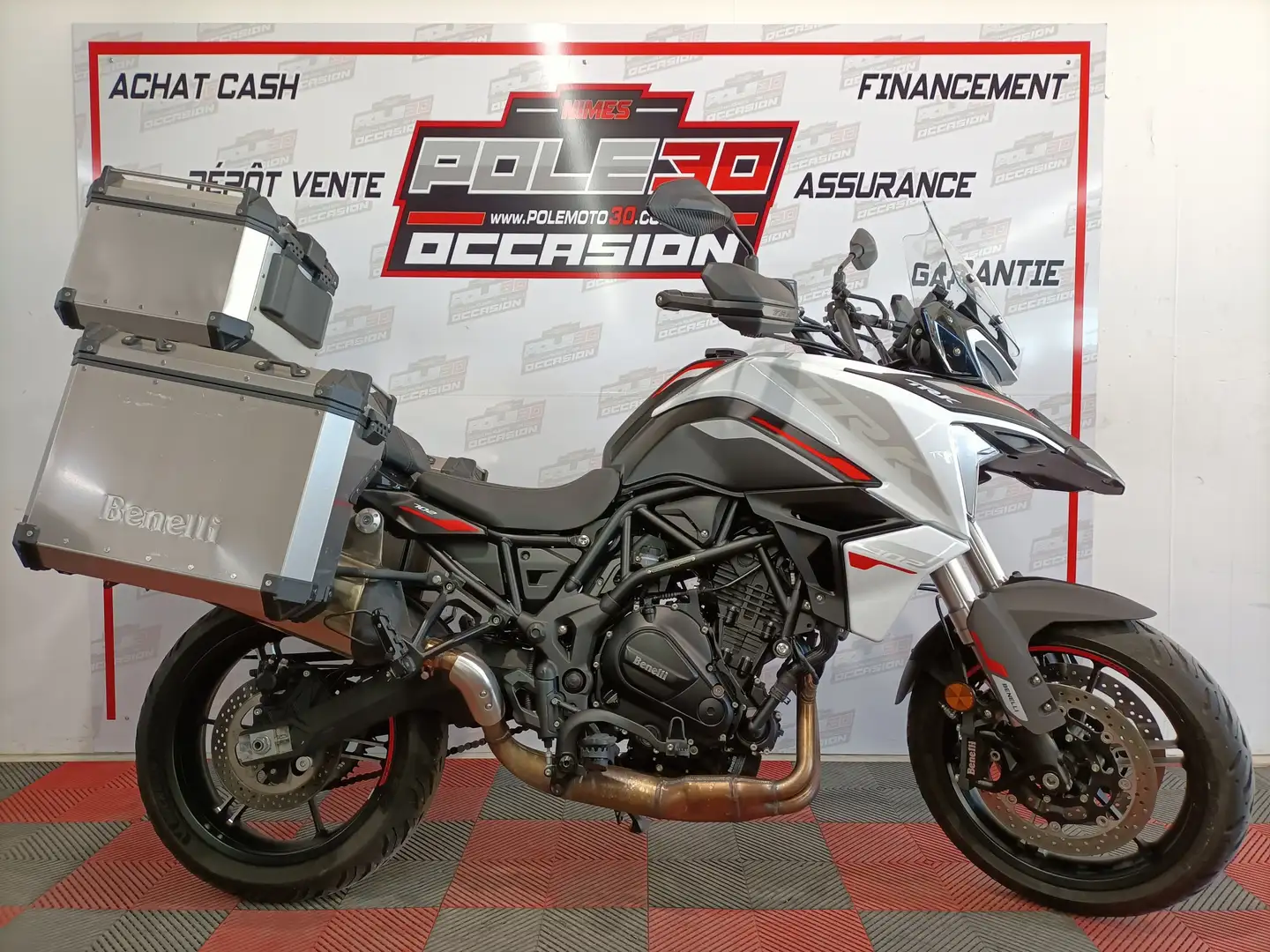 Benelli TRK 702 Fehér - 1