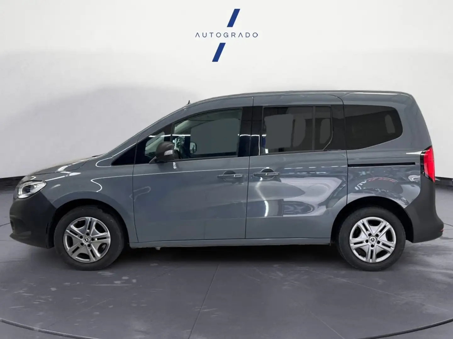 Mercedes-Benz Citan Tourer 110CDI Base Gris - 2