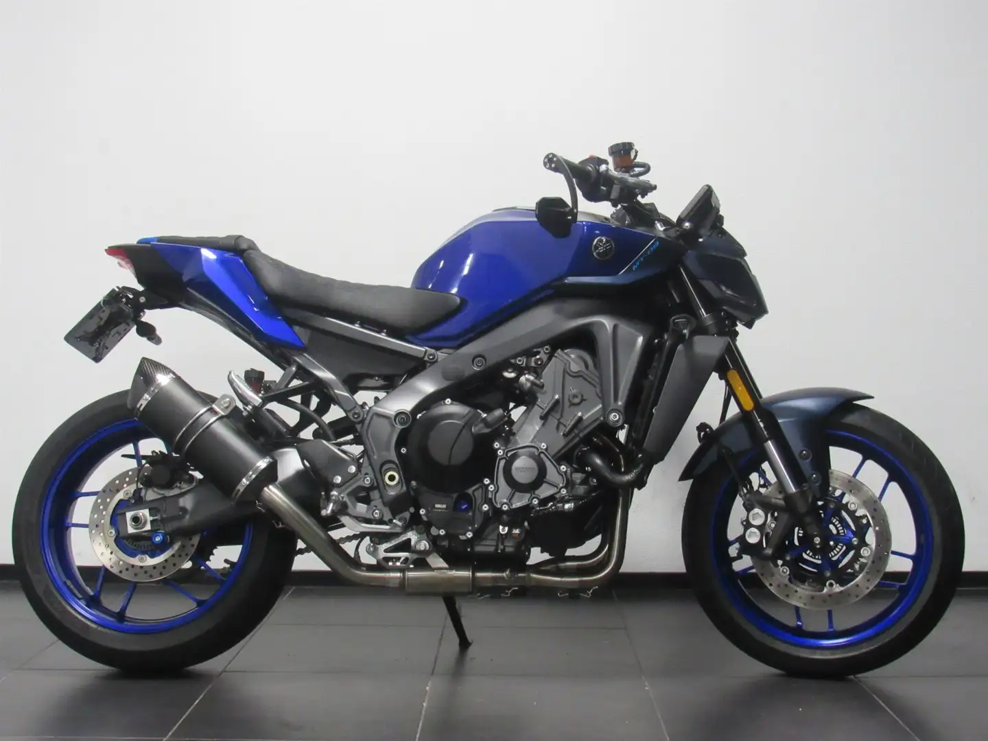 Yamaha MT-09 ABS Blauw - 1