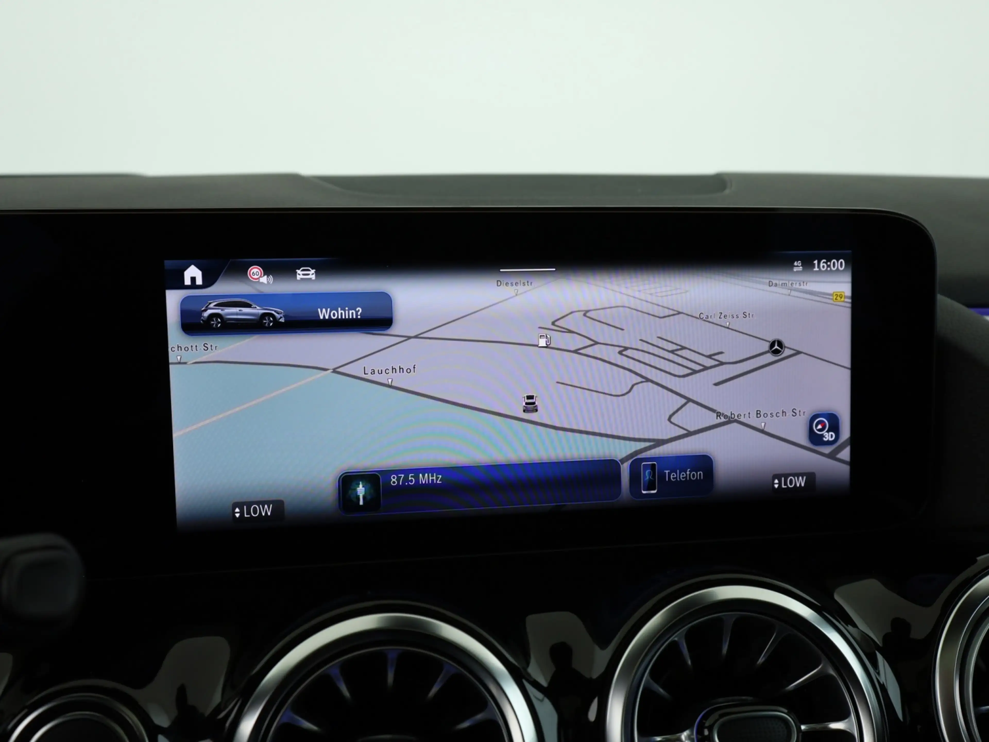 Mercedes-Benz GLA 200 d AMG Line Premium Plus*Kamera*LED*Keyl. — photo 13