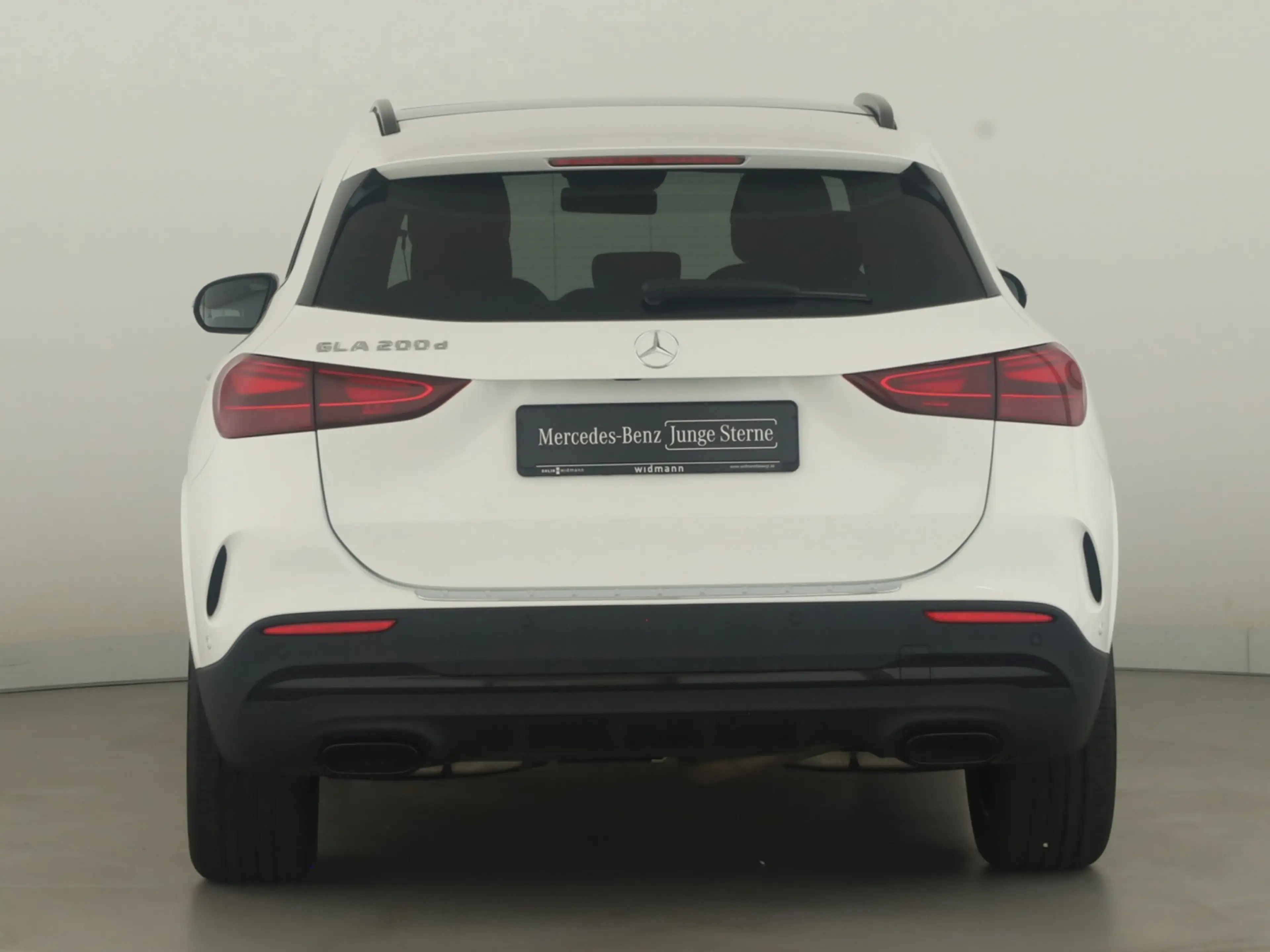Mercedes-Benz GLA 200 d AMG Line Premium Plus*Kamera*LED*Keyl. — photo 4