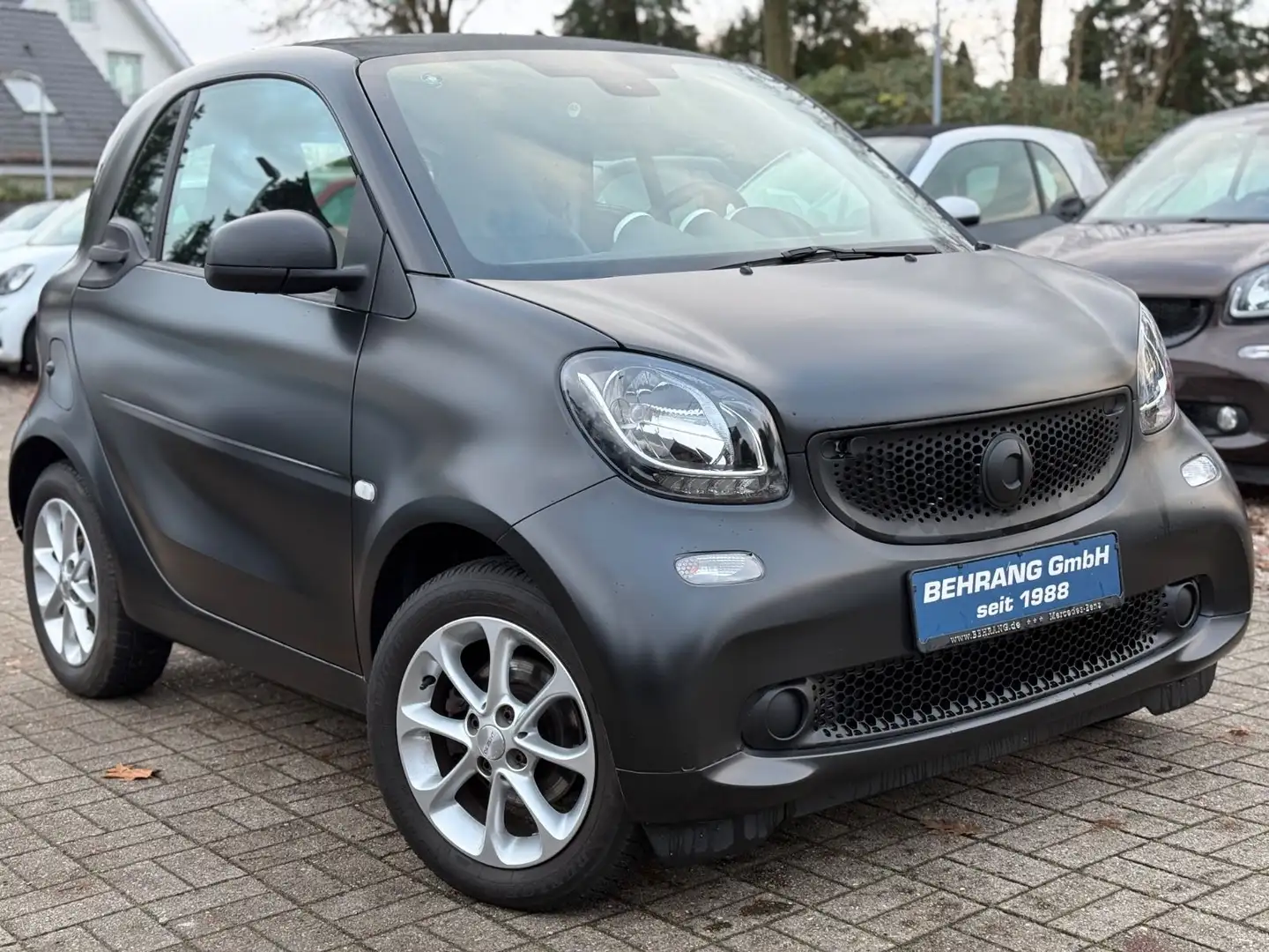 smart forTwo *NAVI*KLIMA*SITZHEIZUNG+ Schwarz - 1