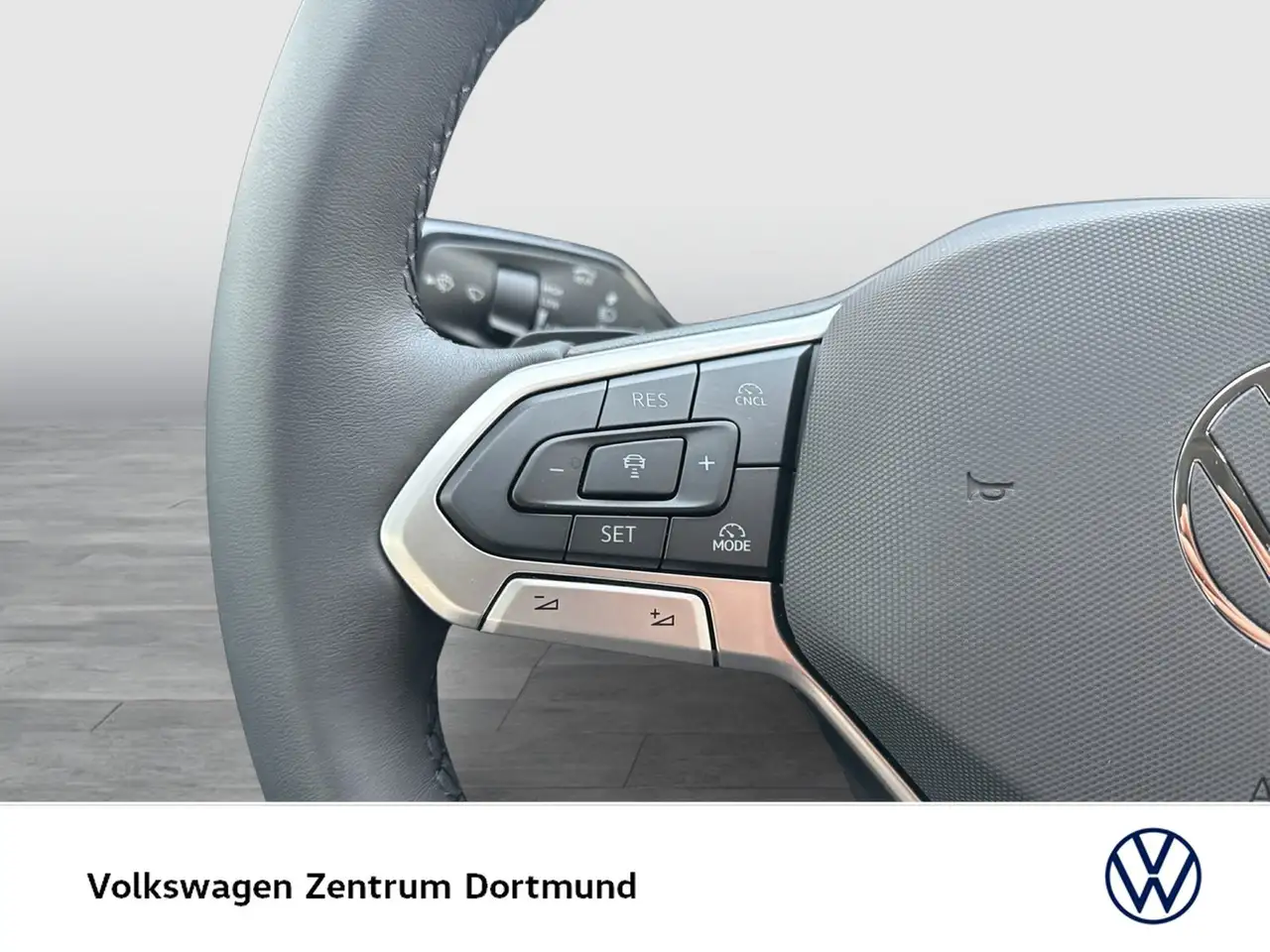 Volkswagen Tiguan 1.5 HYBRID LIFE AHK 360°CAM LED+ NAVI 14