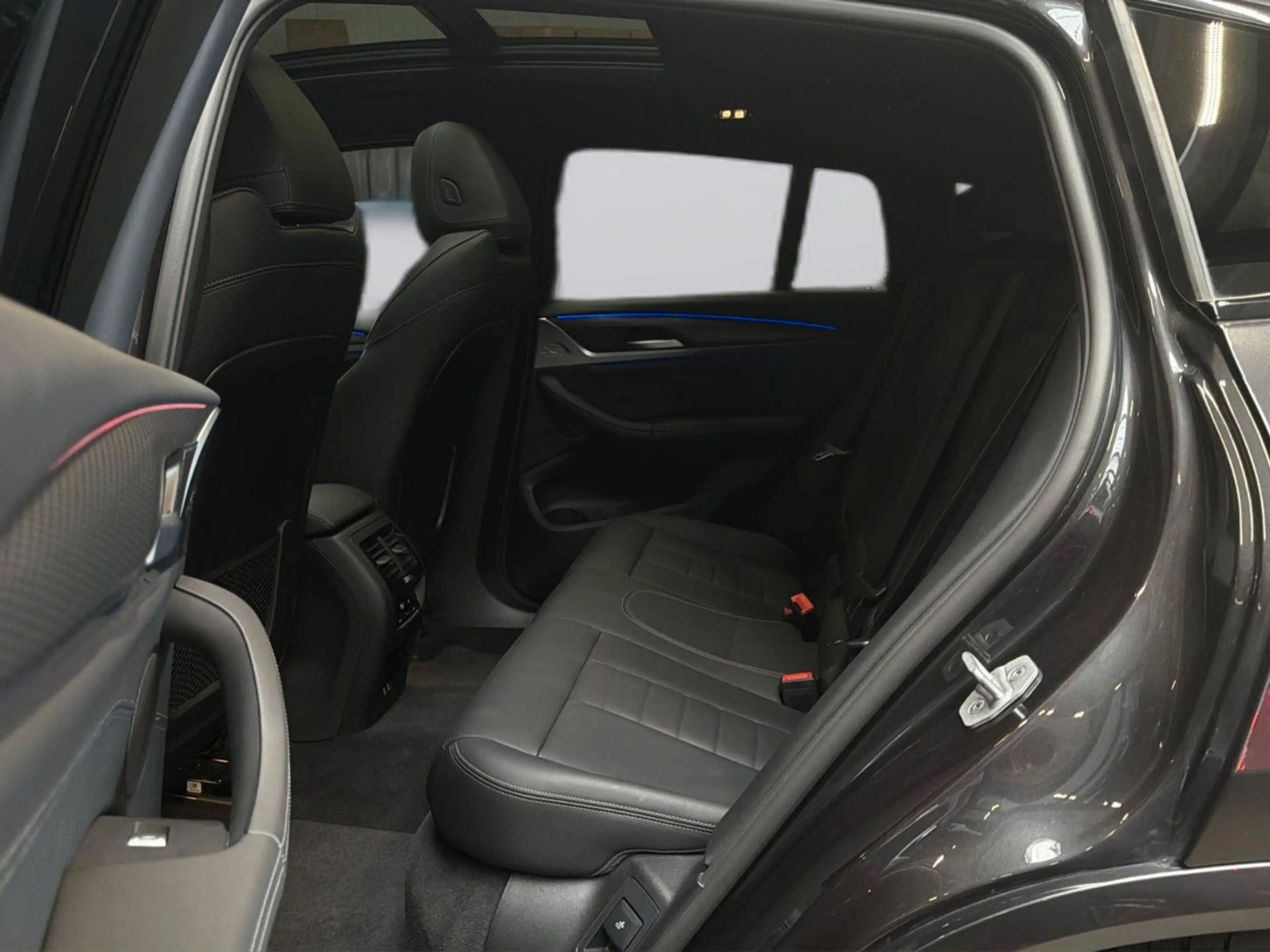 BMW X4 30xd M Sport ACC 3ZK AHK 360° HUD PANO StHz — photo 11