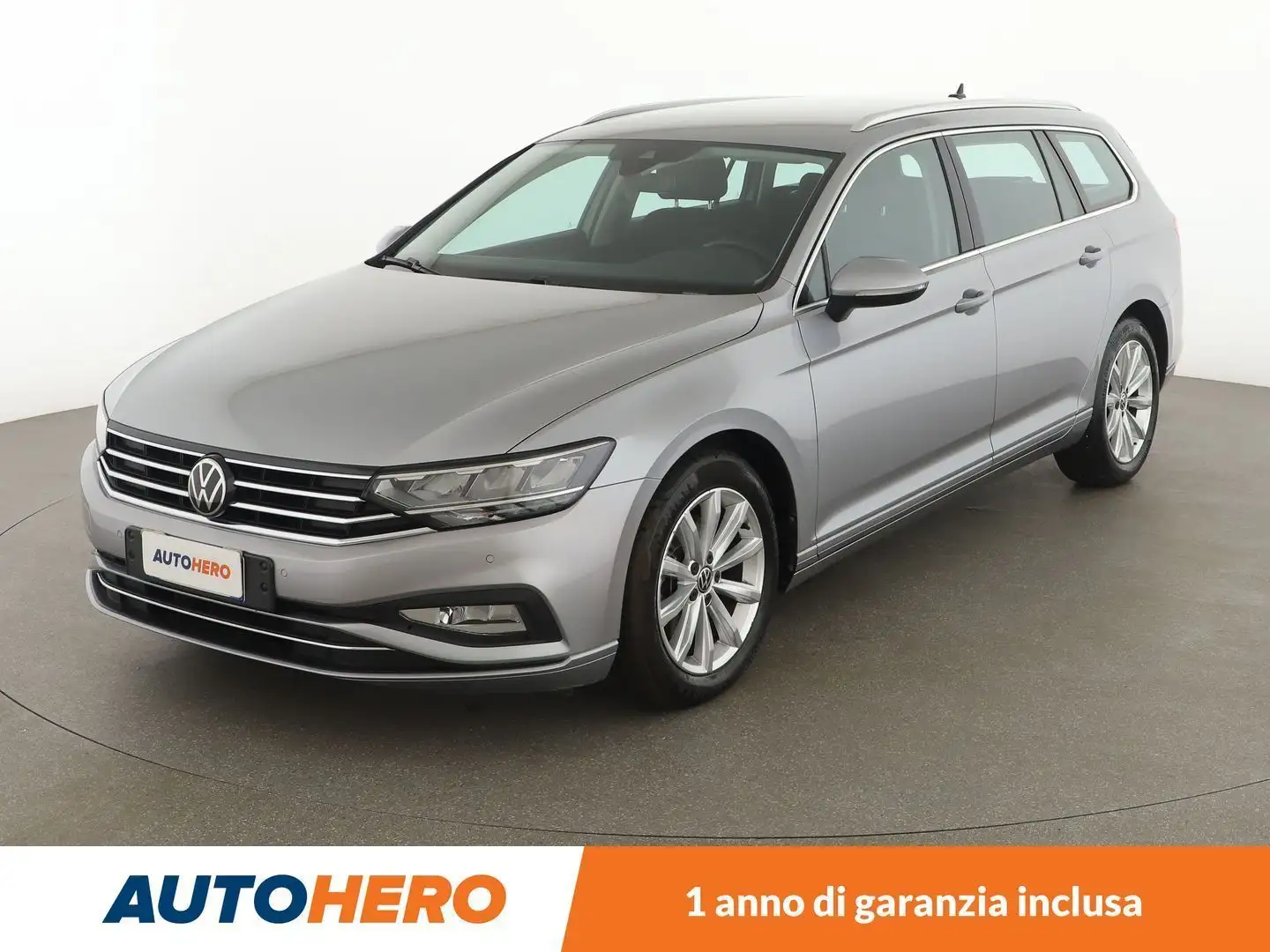 Volkswagen Passat 2.0 TDI Business 122 CV DSG Argento - 1