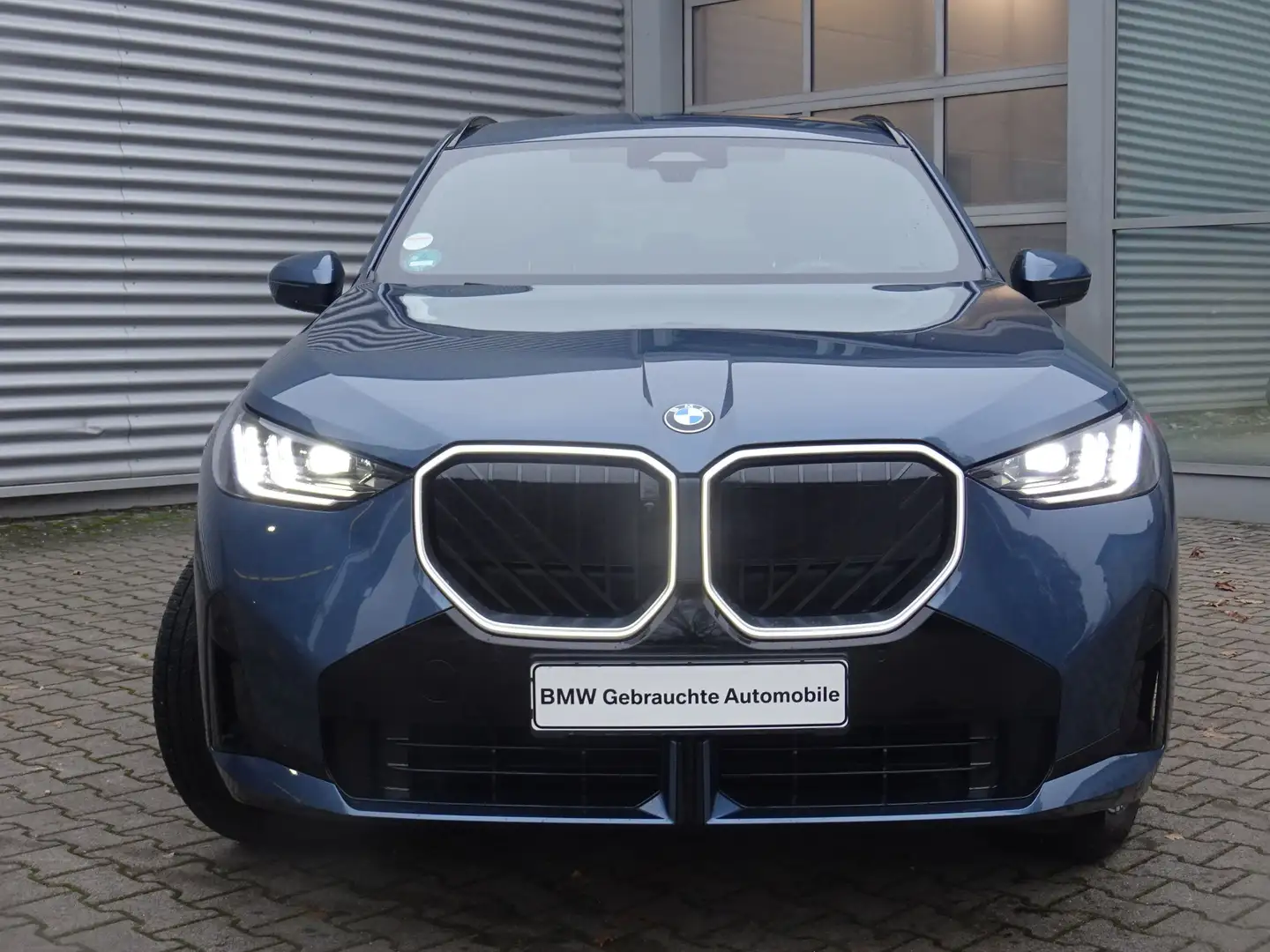 BMW X3 20 xDrive M Sport ACC LivePro h/k 360° AHK SH Blau - 2