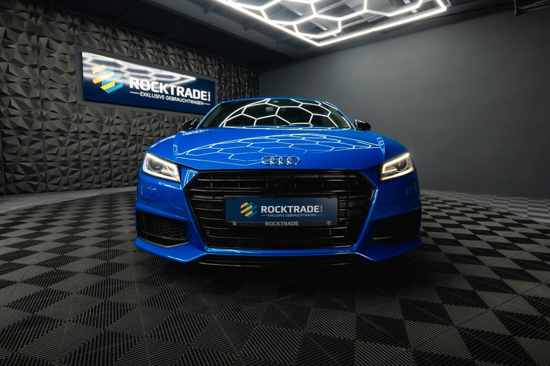 Audi TT Coupe 2.0 TFSI S-Line Competition DAB Virtual — photo 6