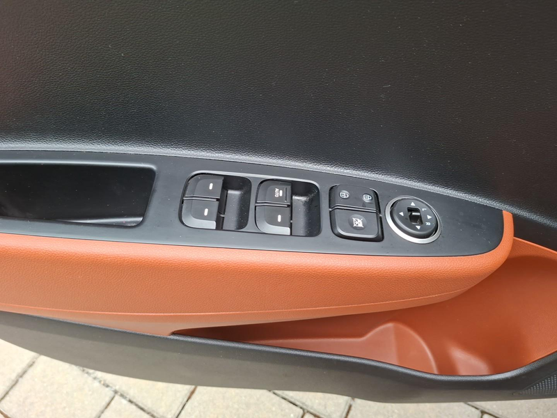 Hyundai i10 Style Automatik — photo 11