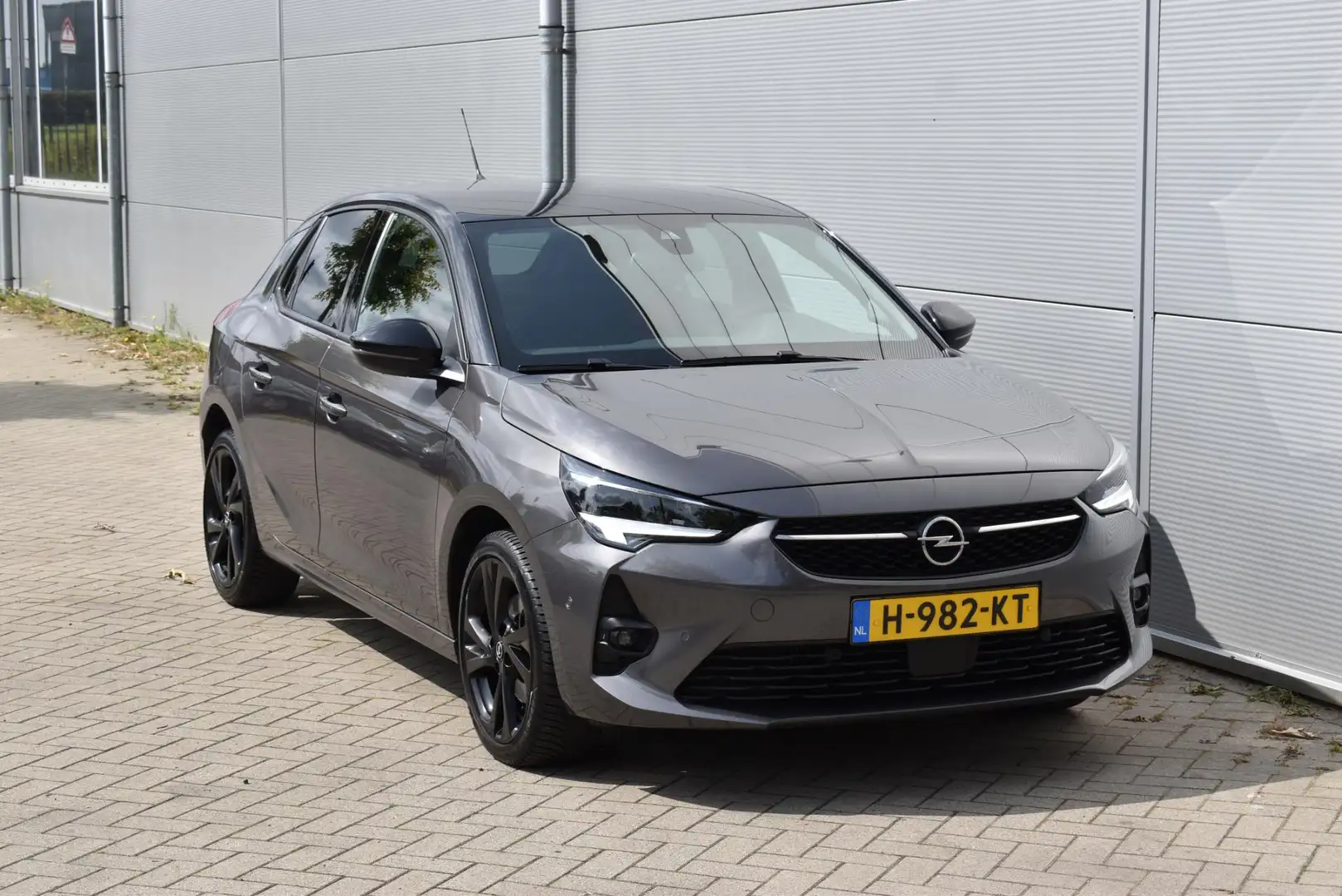Opel Corsa 1.2 GS Line Gris - 2