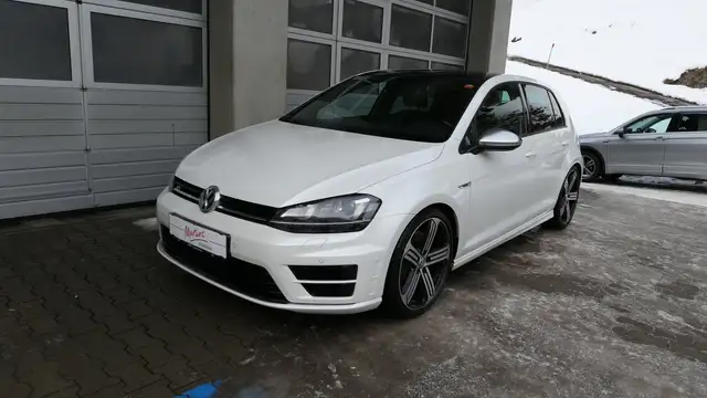 Volkswagen Golf R R DSG