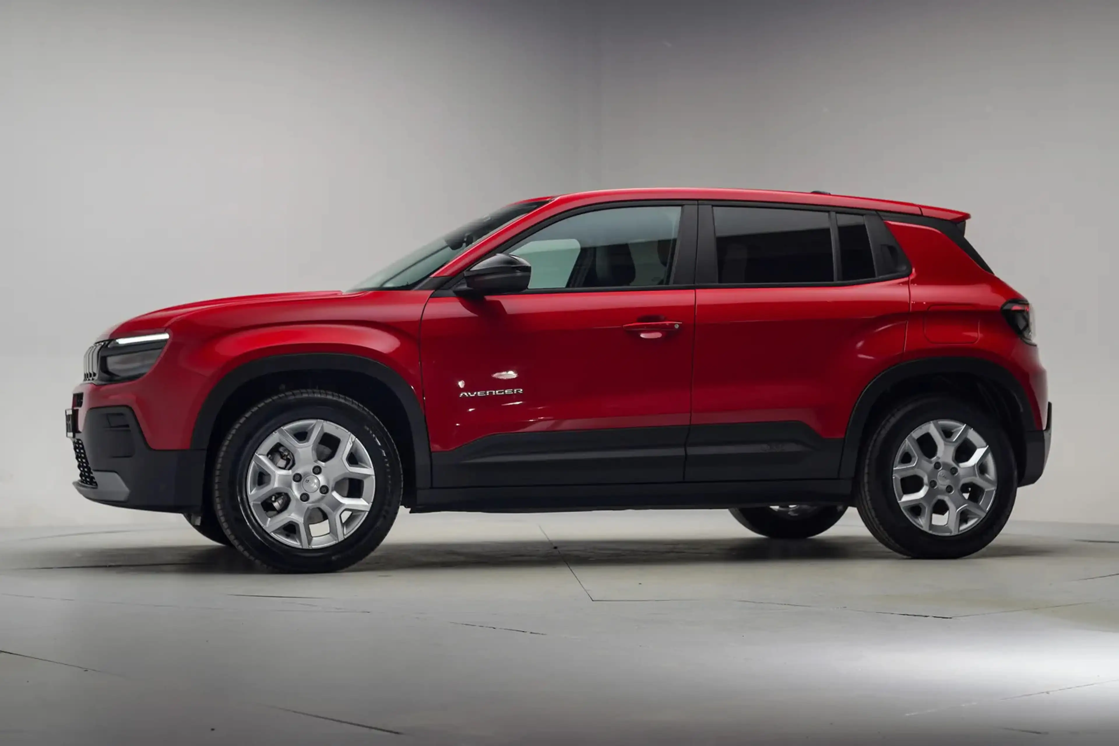 Jeep Avenger Altitude 54kWh [ Adapt.cruise Carplay LED ] — photo 2