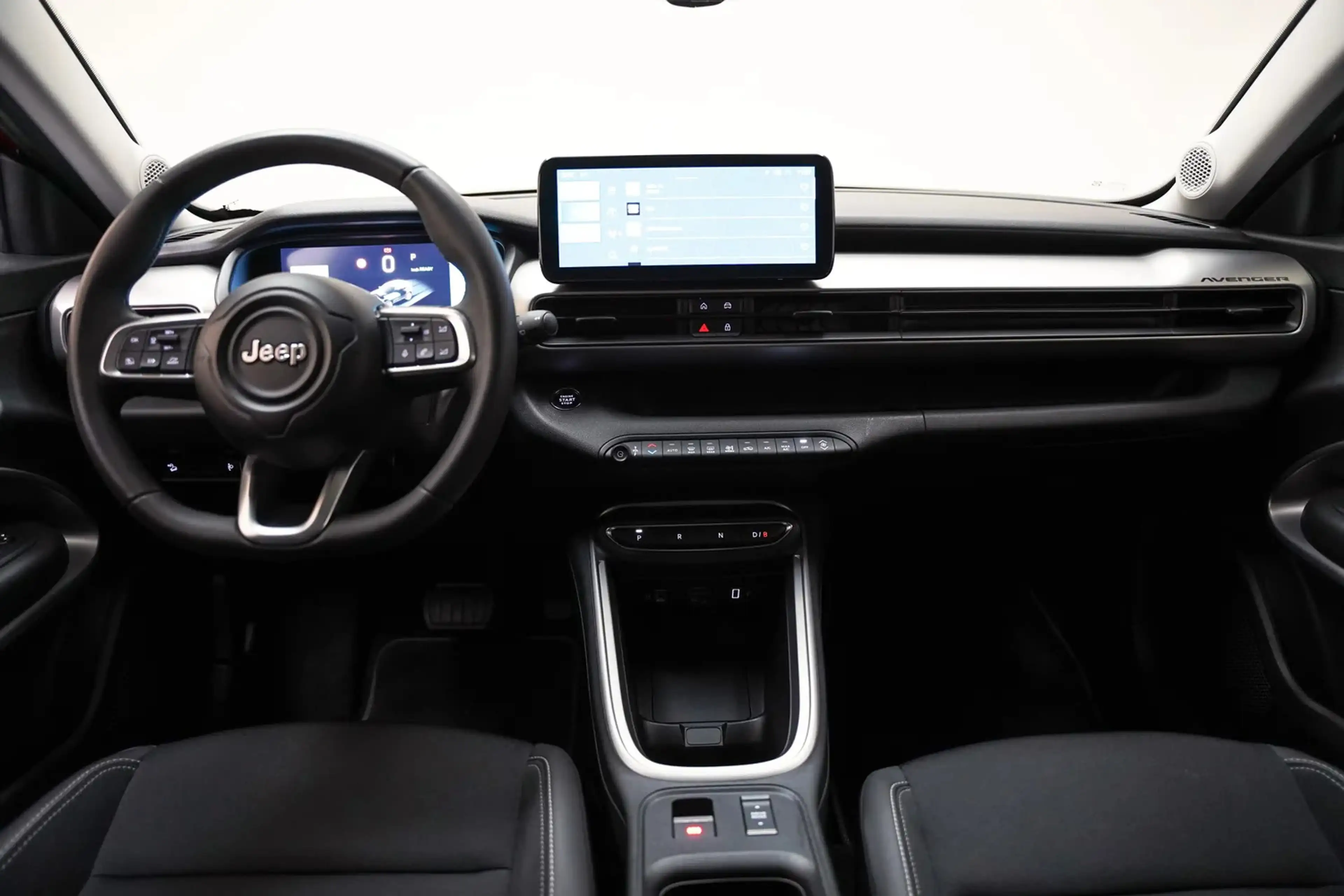 Jeep Avenger Altitude 54kWh [ Adapt.cruise Carplay LED ] — photo 4