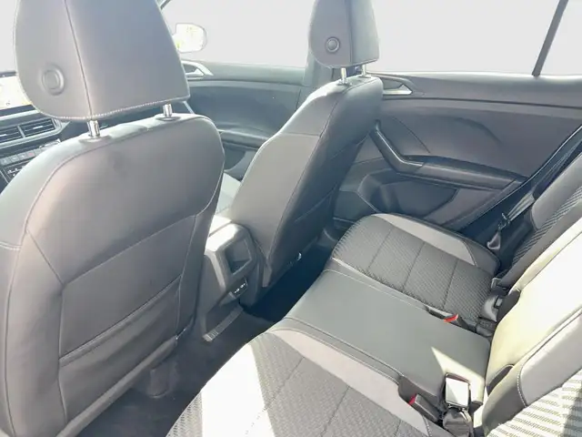 Volkswagen T-Cross view 12