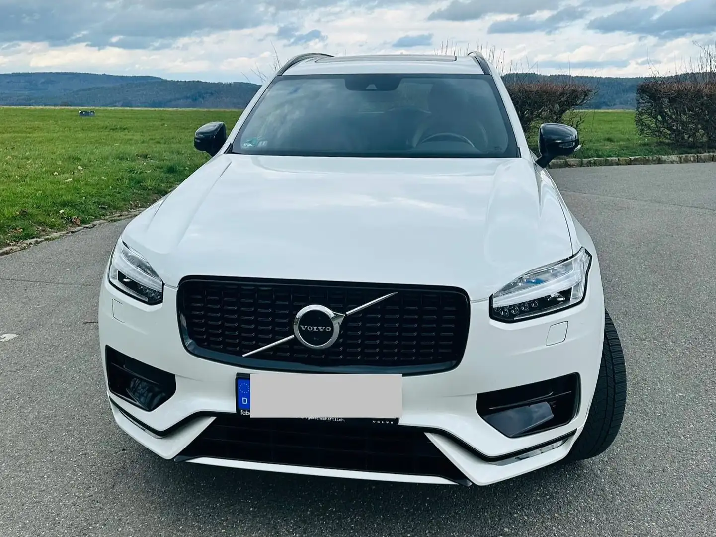 Volvo XC90 XC90 R Design AWD ACC PANO 360° VOLL Weiß - 1