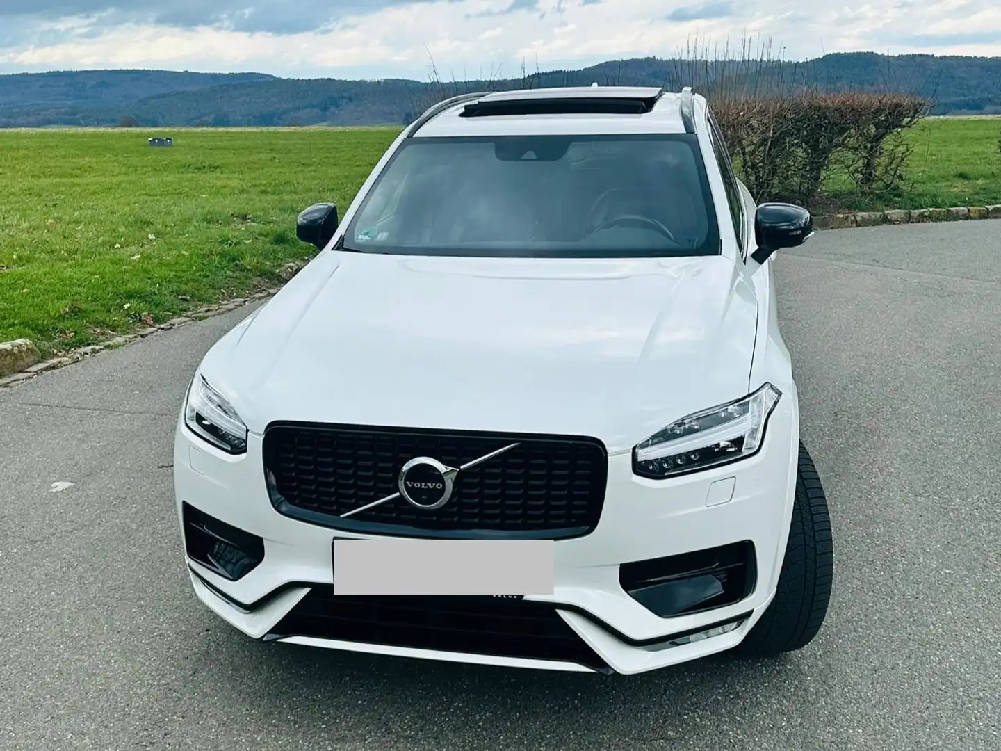Volvo XC90 XC90 R Design AWD ACC PANO 360° VOLL Weiß - 2