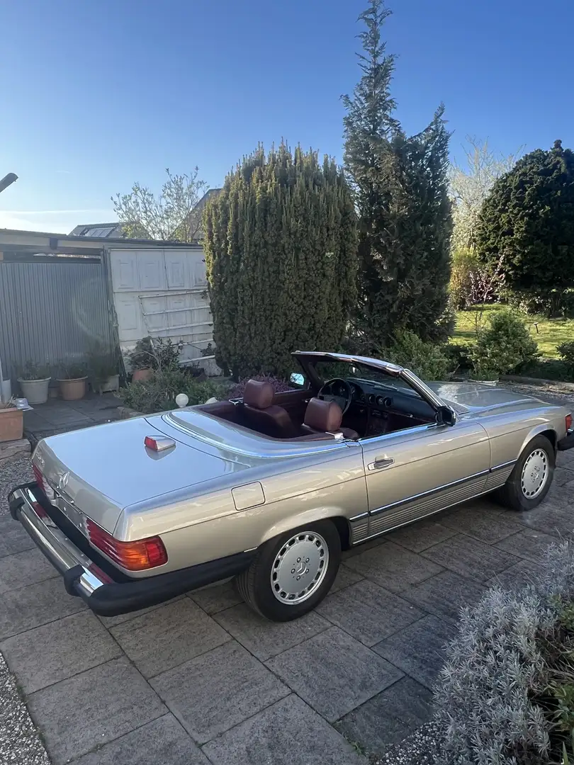 Mercedes-Benz SL 560 Seltene Farbkombi, H-Abnahme, Wenig gelaufen Or - 1