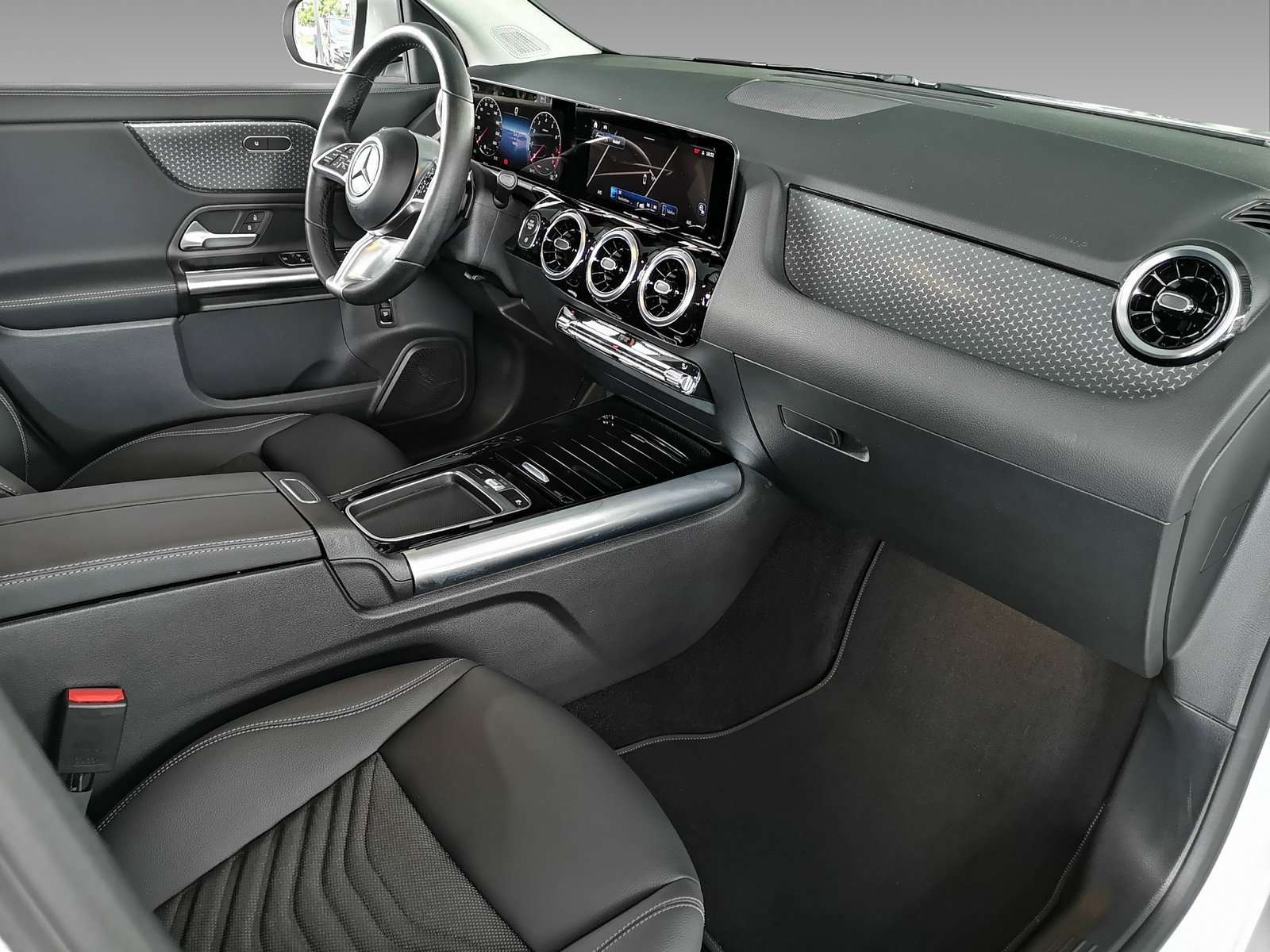 Mercedes-Benz GLA 180
