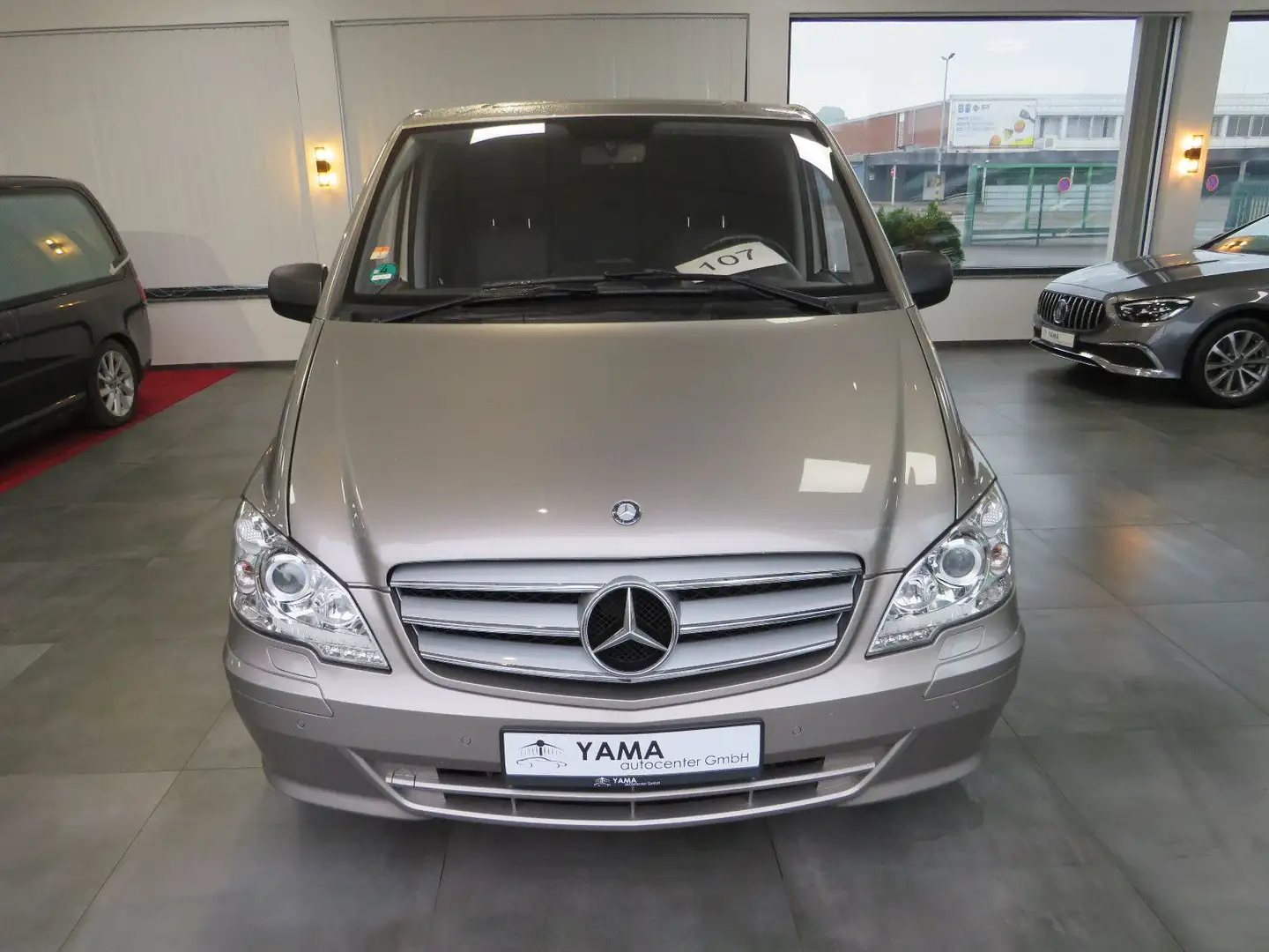 Mercedes-Benz Vito Kuhlmann Cars Bestattungswagen/Leichenwagen Silber - 2