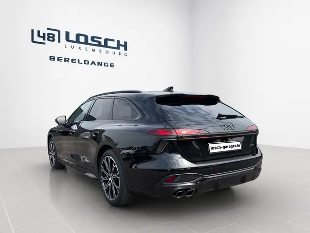 Audi A6 view 13