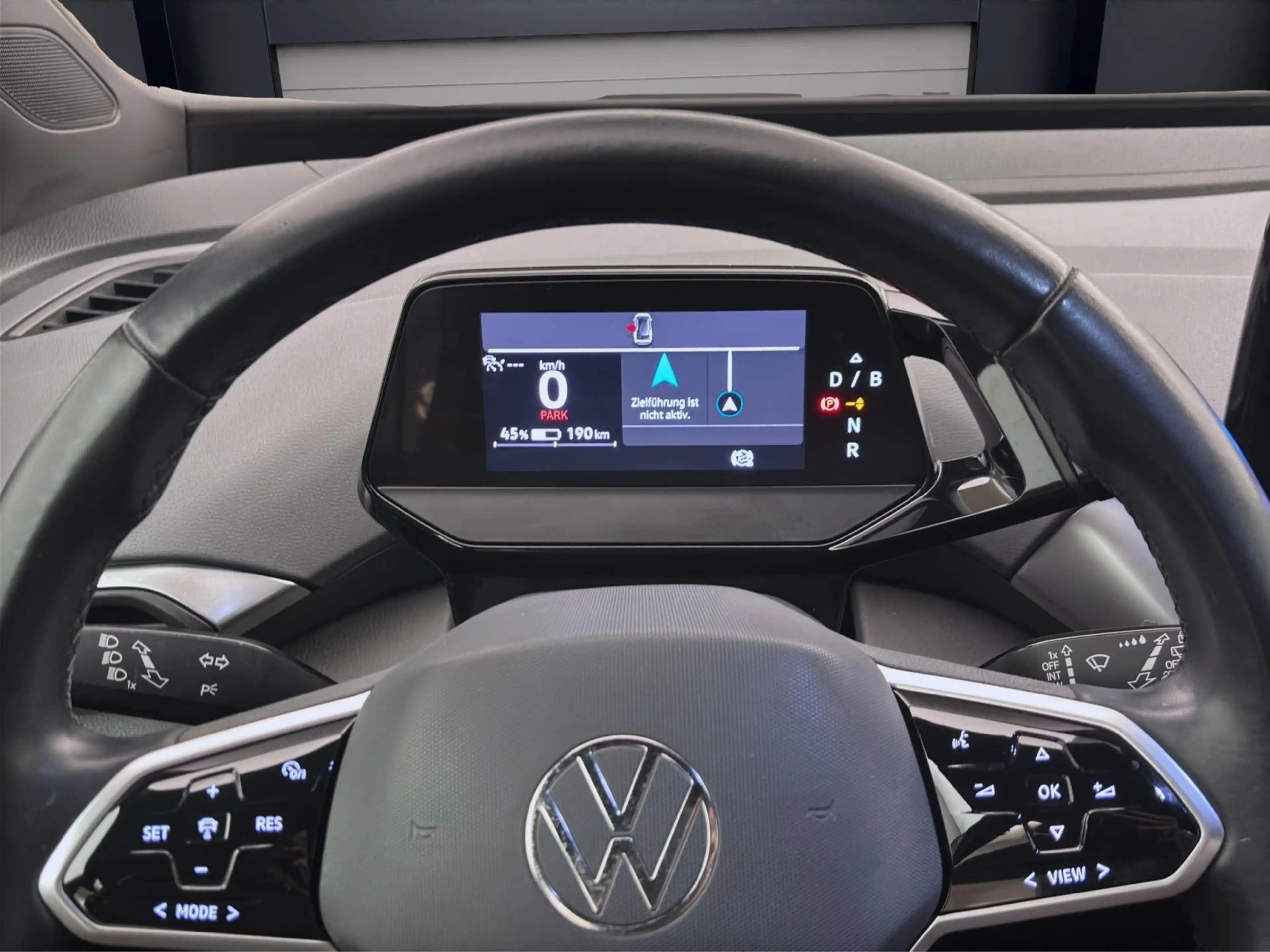 Volkswagen ID.4 PRO PERFORMANCE 1ST AHK KAMERA NAVI LED — photo 13