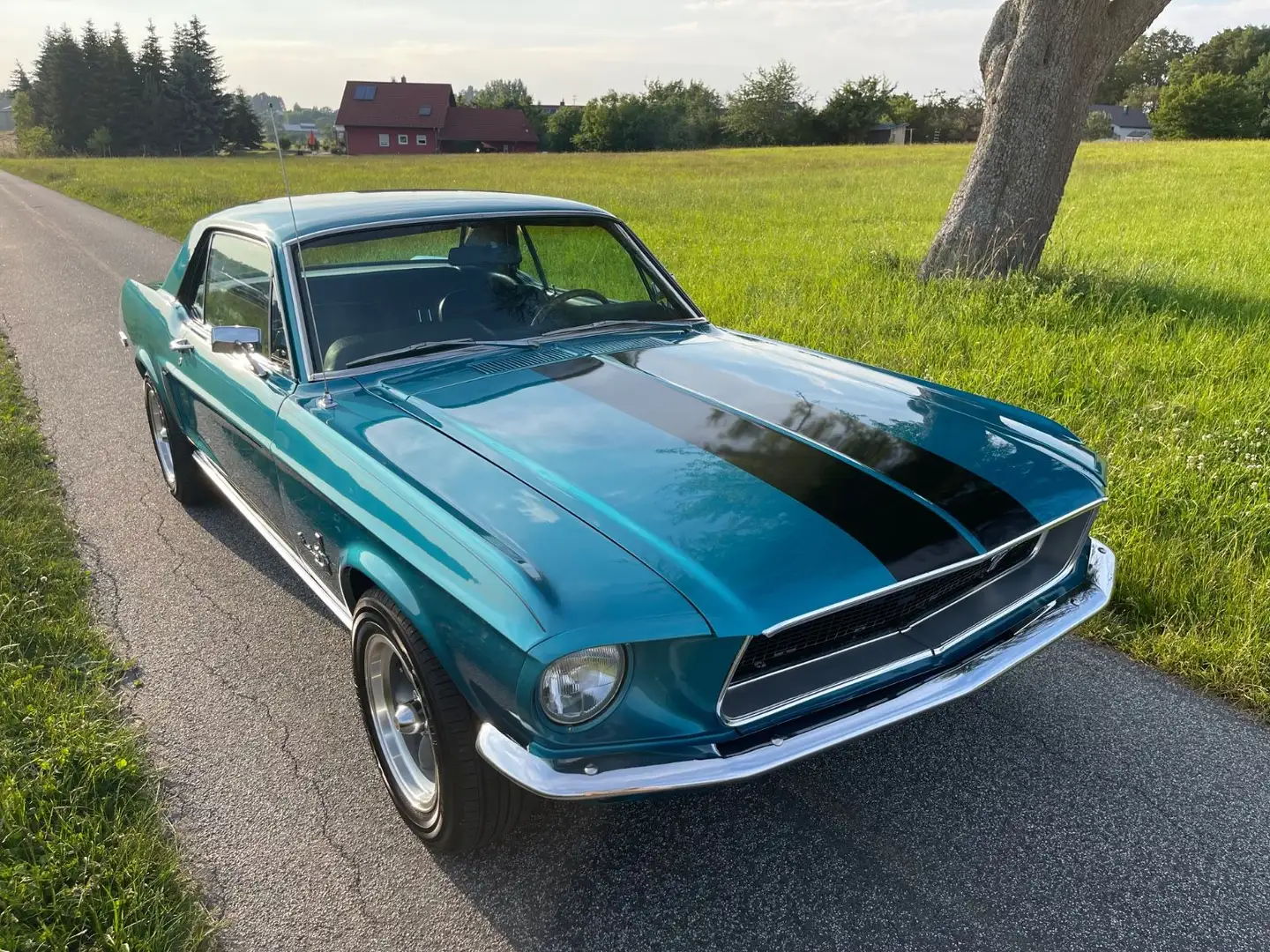 Ford Mustang Top Ausstattung, Motor übholt, - 1