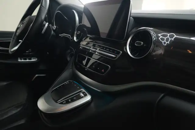 Mercedes-Benz V 300 V 300 d AVANTGARDE 4M lang | Pano | Burmester Ansicht 20