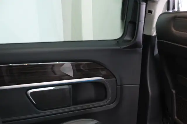 Mercedes-Benz V 300 V 300 d AVANTGARDE 4M lang | Pano | Burmester Ansicht 30